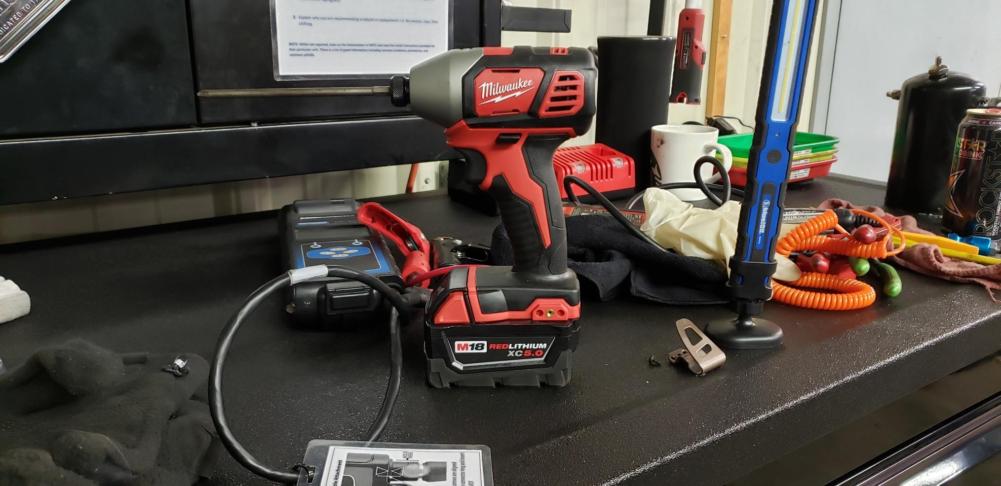 Milwaukee 2656-20 M18 18V 1/4 Inch Lithium Ion Hex Impact Driver with 1,500 Inch Pounds of Torque and LED Lighting Array (Battery Not Included, Power Tool Only) customer photo 2