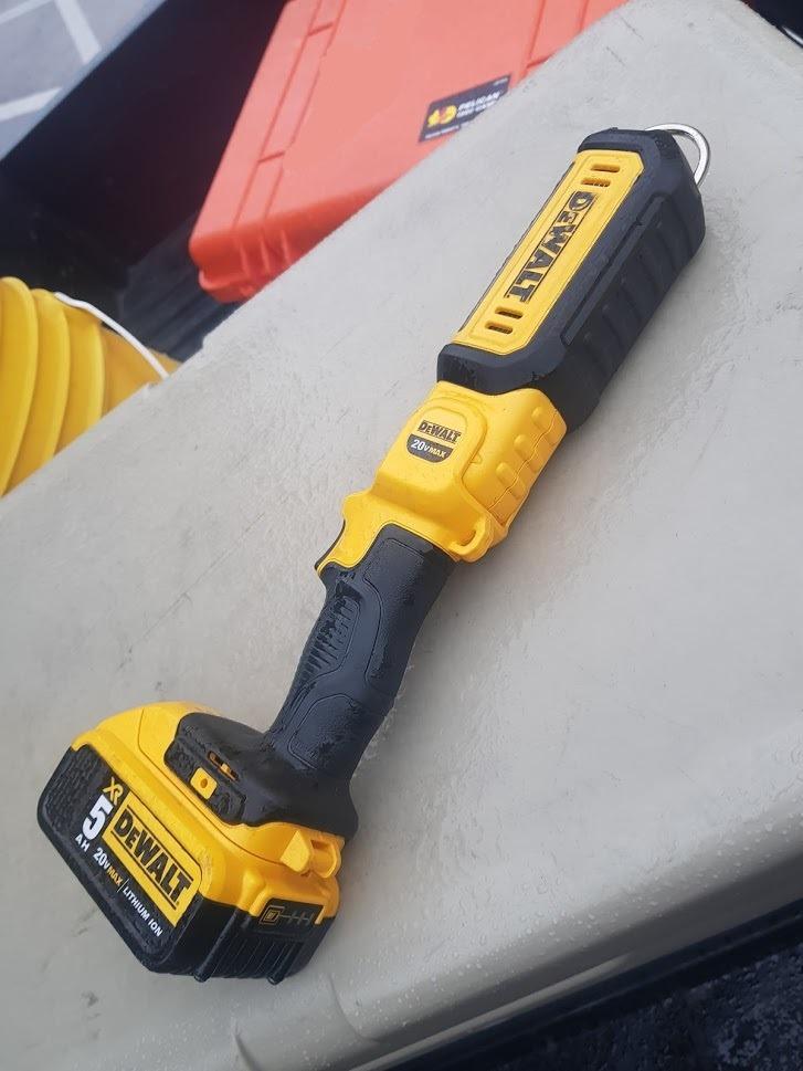 DEWALT 20V MAX LED Work Light, Rechargeable Flashlight, Pivoting Head, Bare Tool Only (DCL050) customer photo 2