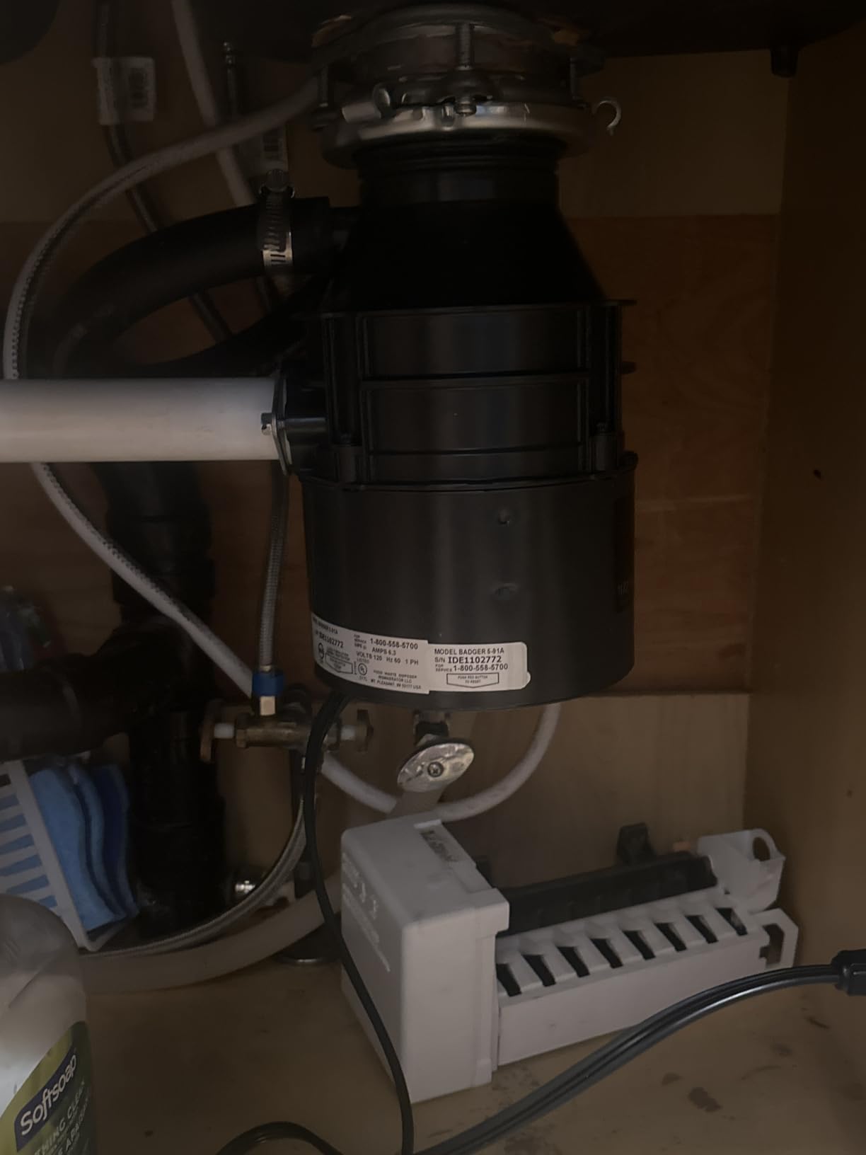 InSinkErator Badger 5 Garbage Disposal with Power Cord, Badger Series 1/2 HP Continuous Feed Food Waste Disposer customer photo 2