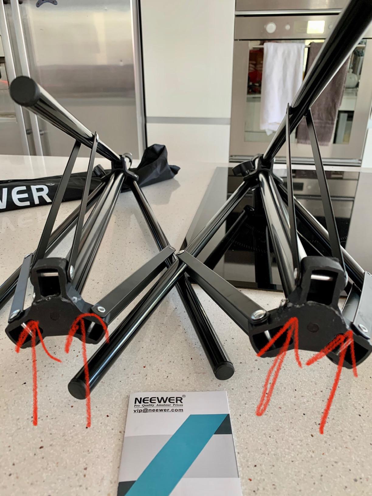 NEEWER Photography Light Stand, 7 Feet / 210cm Aluminum Alloy (2 Pieces) | Photo Studio Tripod Stands, for Video, Portrait, Photography Lighting, for Reflectors, Soft Boxes, Umbrellas, Backgrounds customer photo 2