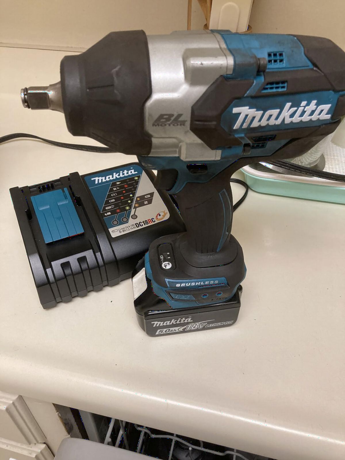 Makita XWT08Z 18V LXT® Lithium-Ion Brushless Cordless High-Torque 1/2