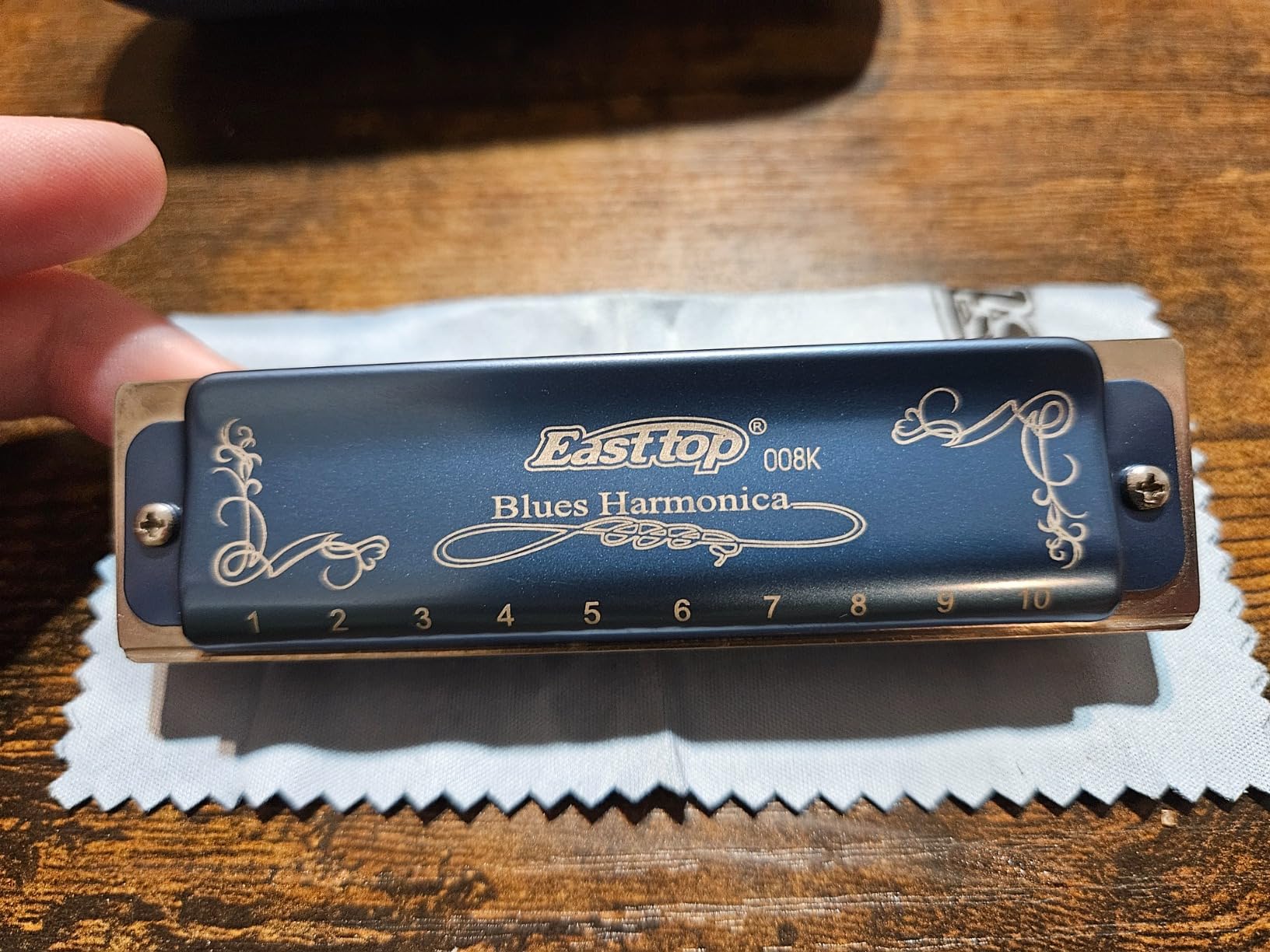 East top Harmonica Key of C, 10 Holes 008K Diatonic Mouth Organ with Blue Case customer photo 2