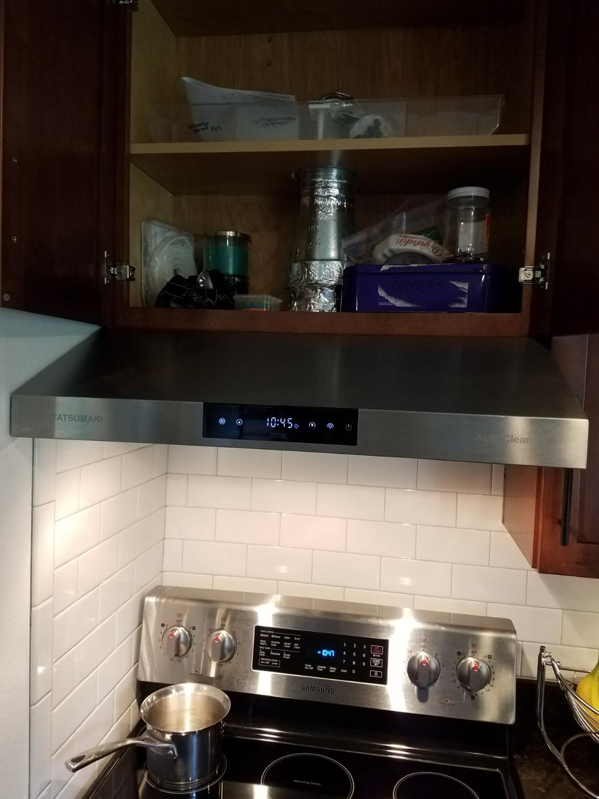 Hauslane Range Hood Under Cabinet 30 Inch Ducted 525-950 CFM Auto Clean, 6 Speed Pro Stainless Steel Low Noise Stove Hood Vent with Auto Shut-off, Touch Panel (UC-PS38) customer photo 2