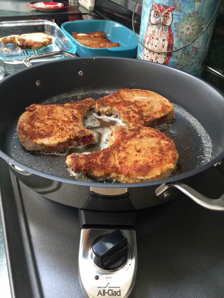 All-Clad Electrics Stainless Steel and Nonstick Surface Skillet 7 Quart 1800 Watts Temp Control customer photo 2
