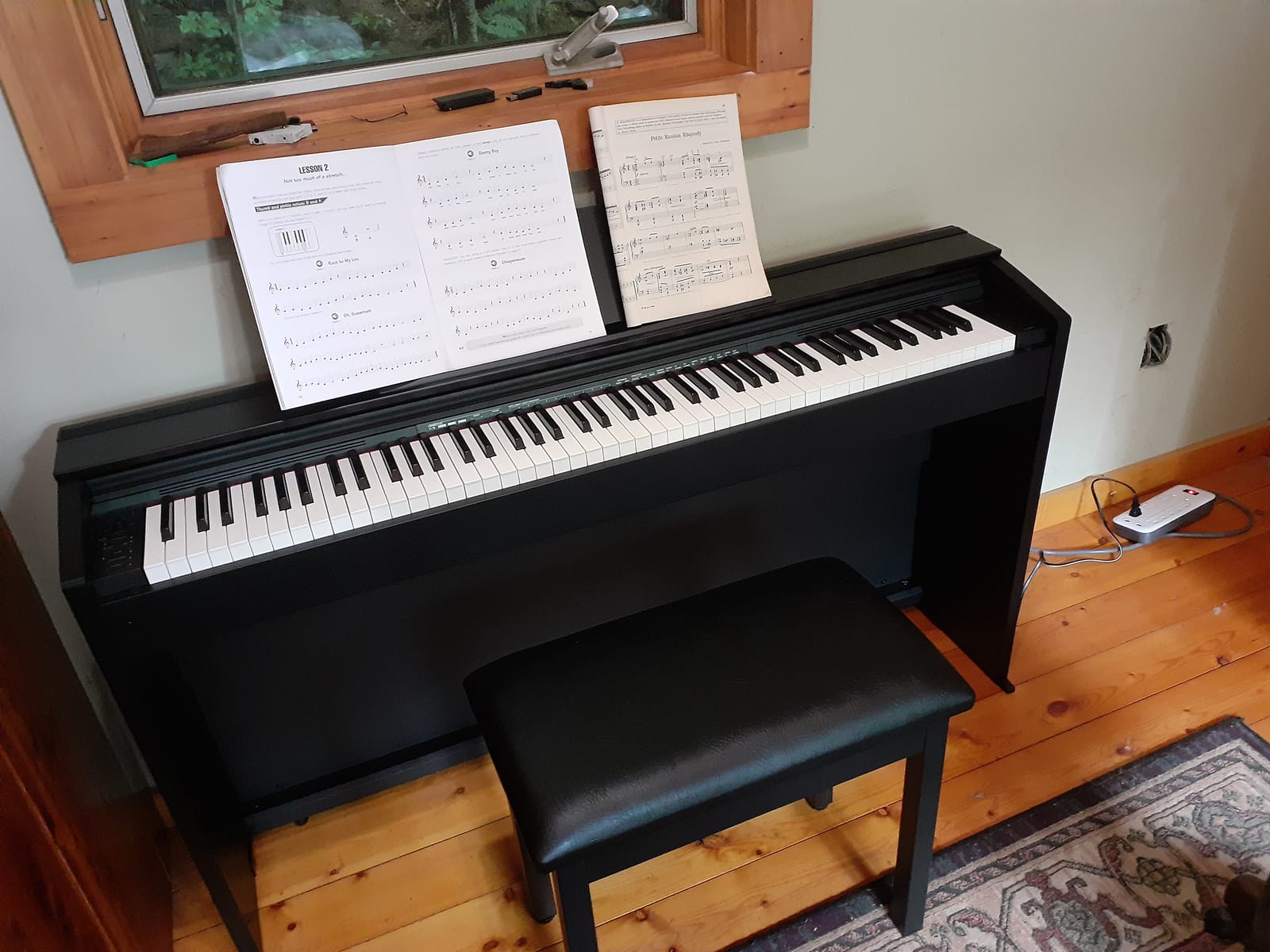 Casio PX-870 Privia 88-Key Weighted Console Digital Piano, Tri-Sensor II Scaled Hammer Action, 40W 4-Speaker Sound customer photo 1