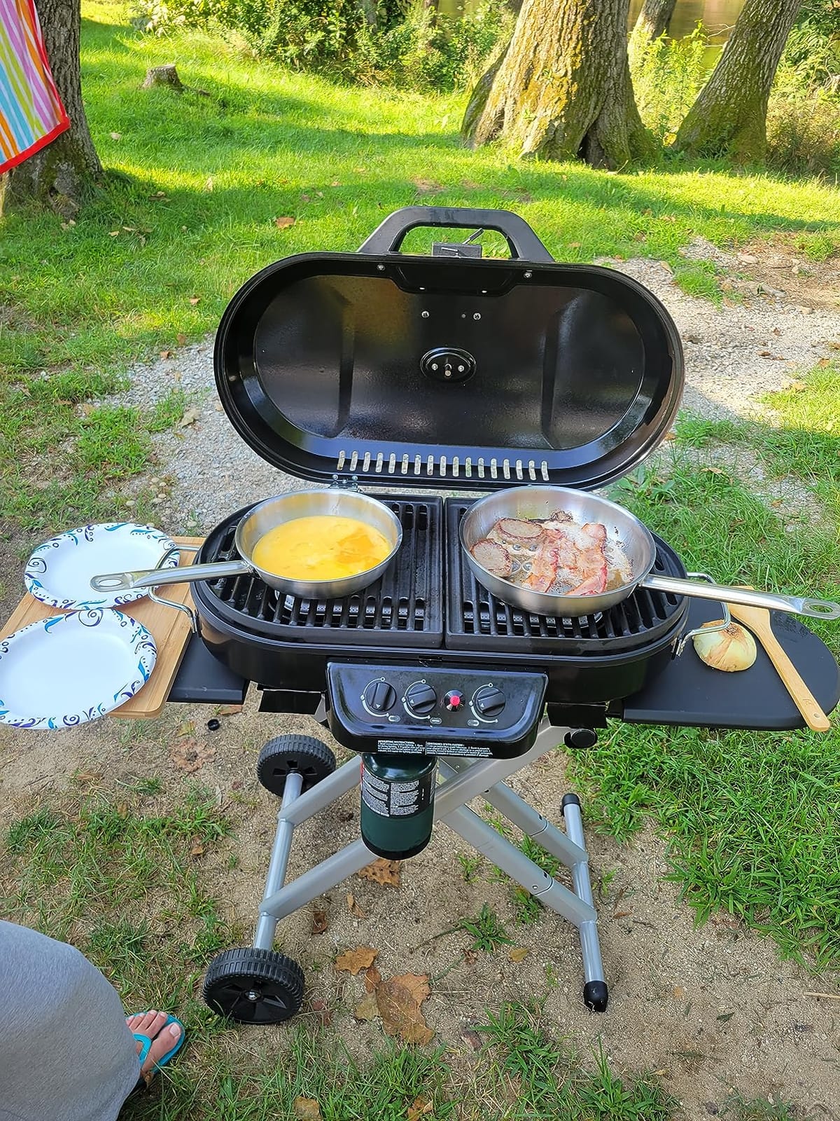 Coleman RoadTrip 285 Portable Stand-Up Propane Grill with 3 Adjustable Burners & Instastart Ignition, 20,000 BTUs of Power for Outdoor Cooking, Camping, Tailgating, Grilling, BBQs, & More customer photo 1