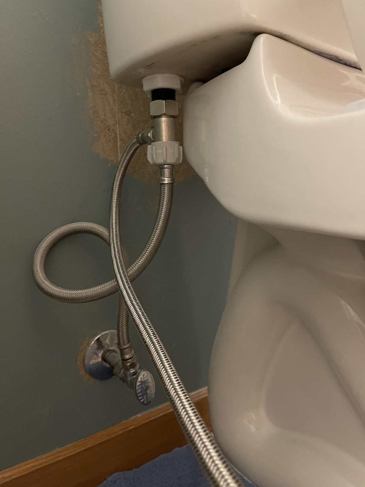 Bio Bidet SlimEdge Bidet Attachment for Toilet, Non Electric, Dual Nozzles for Front and Rear Cold Water Wash, Adjustable Water Pressure, White customer photo 1