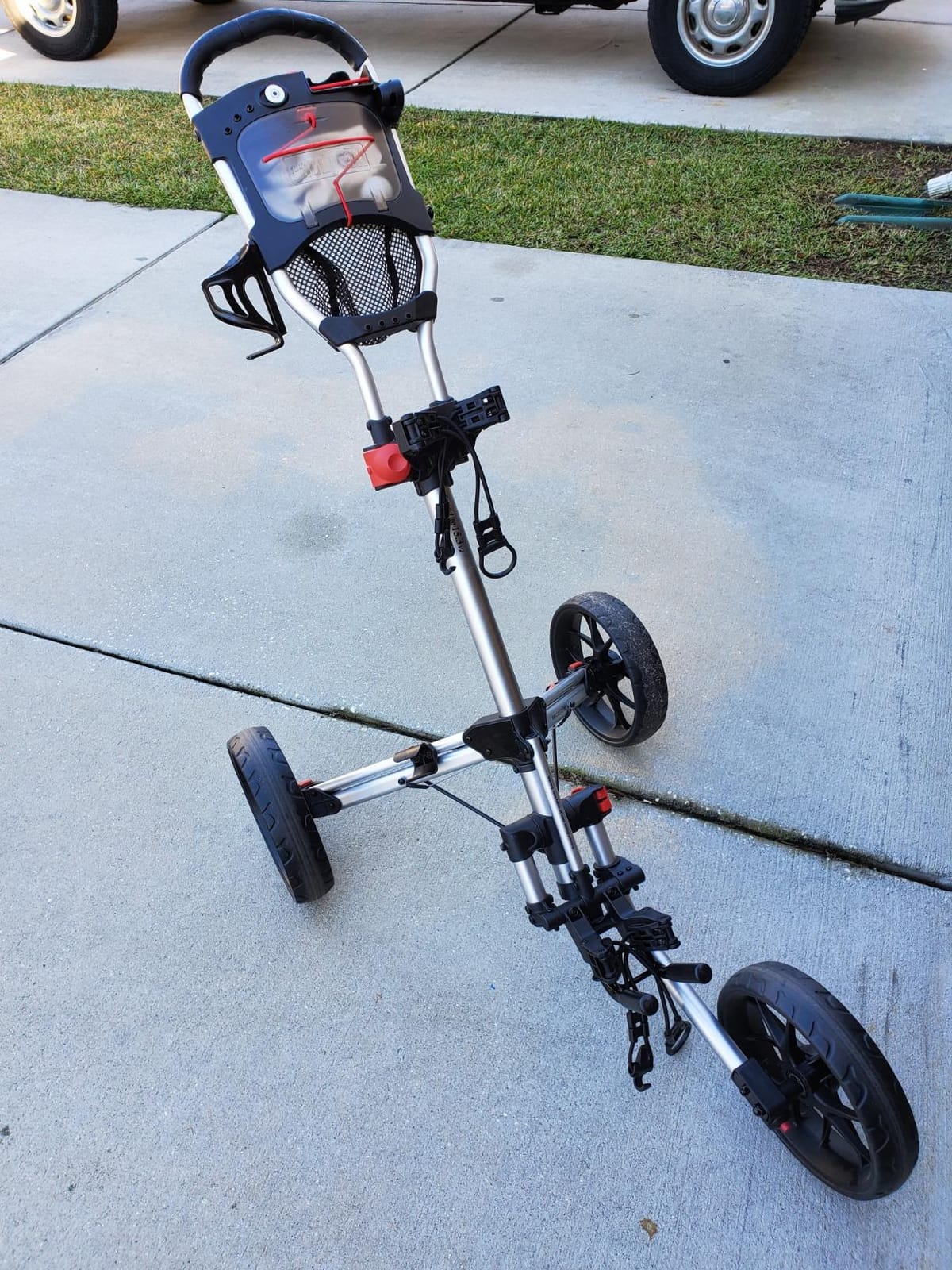 Caddytek CaddyLite 15.3 V2 Golf Push Cart - Lightweight Foldable Aluminum Cart with EVA Wheels, Foot Brake, Adjustable Handle, Umbrella Holder, Drink Holder, Scorecard Holder customer photo 2