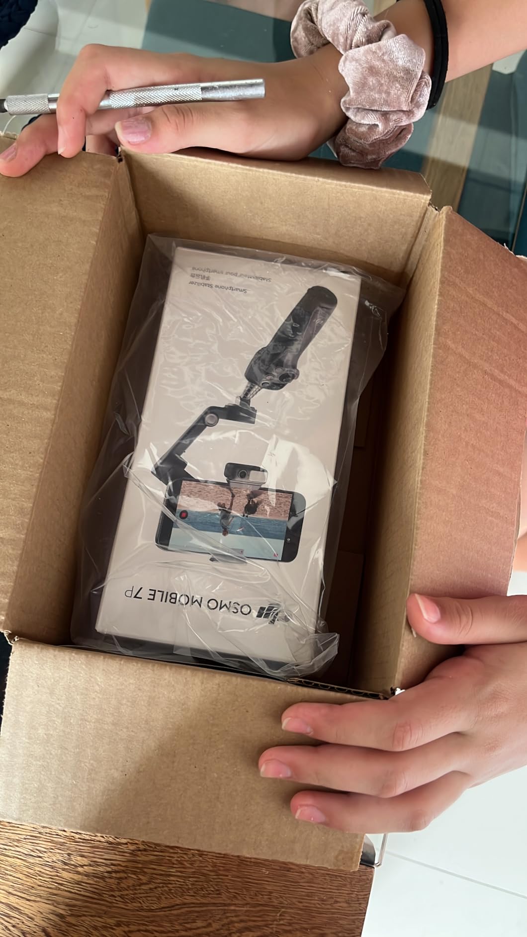 DJI Osmo Mobile 7P Gimbal Stabilizer for iPhone & Android, Native Tracking | Lighting, 3-Axis Phone Gimbal, Quick Launch, One-Tap Edit, Built-in Extension Rod & Tripod, 10hrs Use, Phone Charging customer photo 2