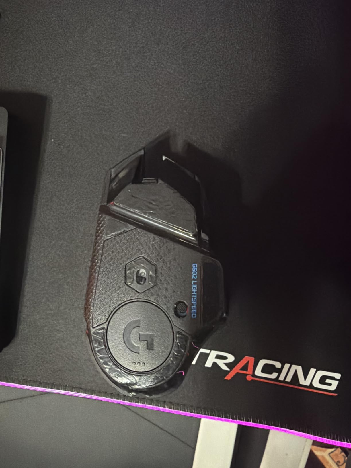 Logitech G502 Lightspeed Wireless Gaming Mouse with Hero 25K Sensor, PowerPlay Compatible, Tunable Weights and Lightsync RGB - Black customer photo 1