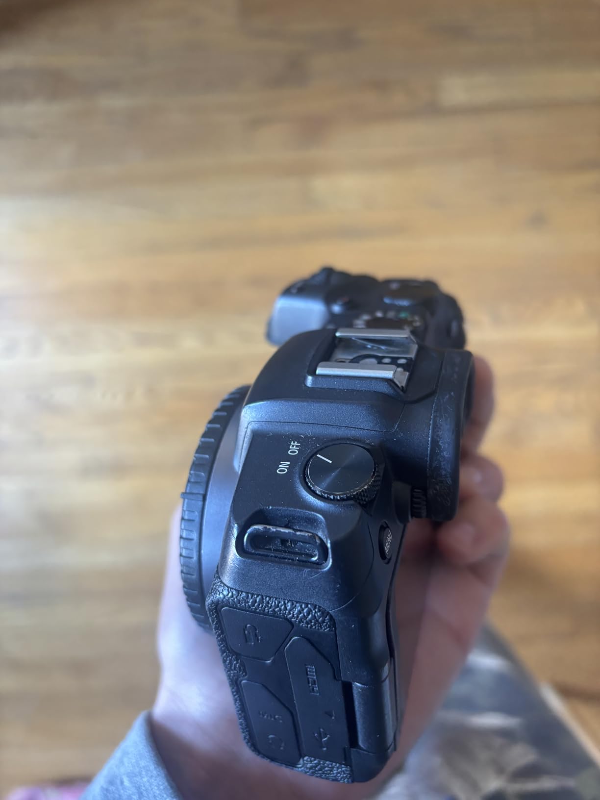 EOS RP Full Frame Mirrorless Vlogging Portable Digital Camera, 26.2MP, 4K Video, Body Only customer photo 2