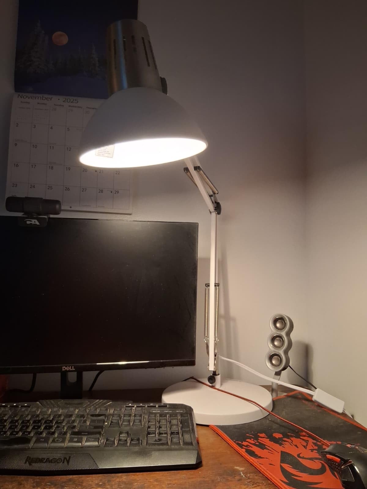 LEPOWER Metal Adjustable Desk Lamp with Clamp, Swing Arm for Home Office customer photo 1