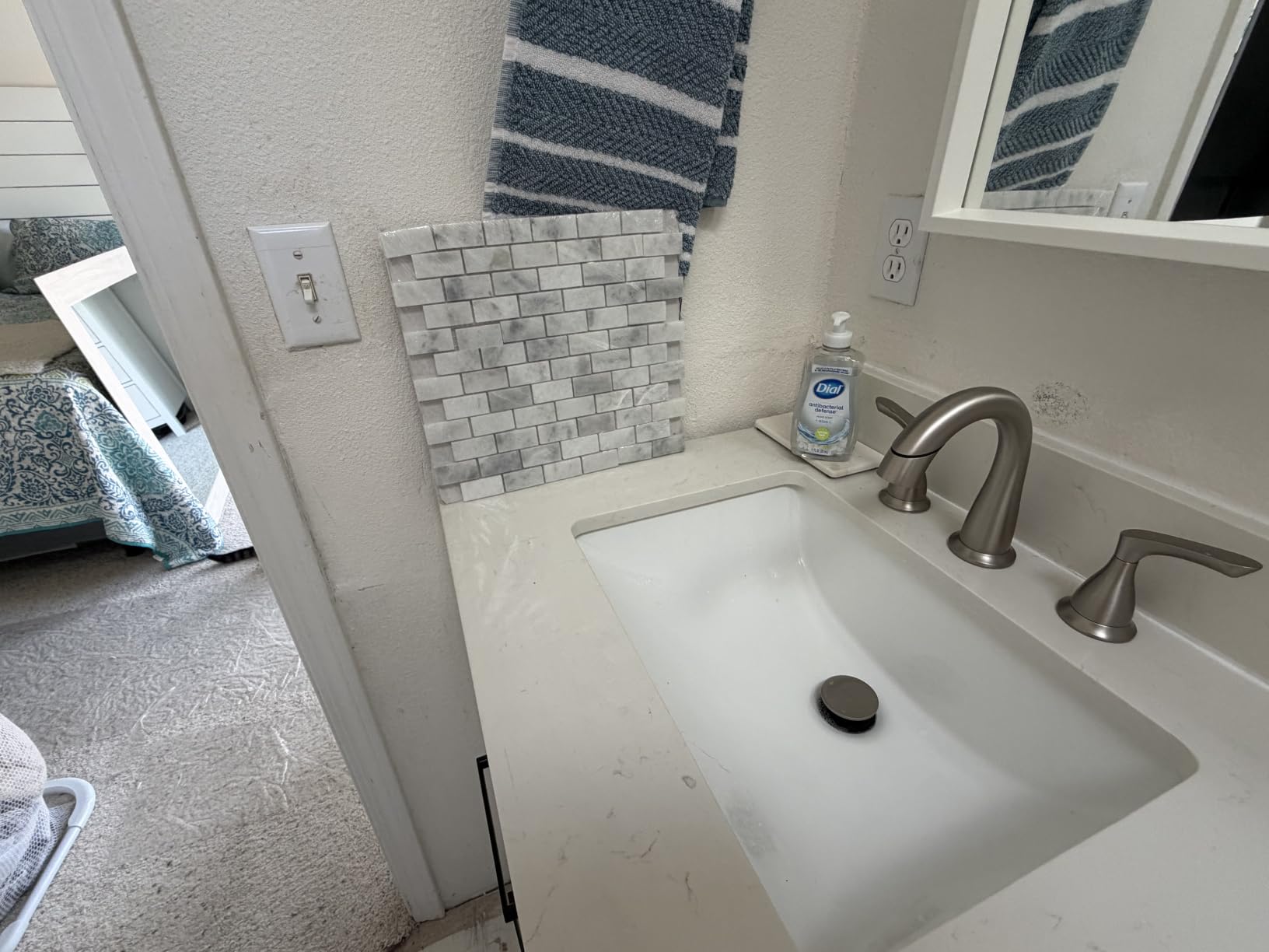 Delta Broadmoor Brushed Nickel Bathroom Faucet with Sprayer, 8 Inch 3 Hole Widespread Bathroom Sink Faucet with Pull Out Sprayer, Push-Pop Drain, SpotShield Stainless 35765LF-SPPD customer photo 1