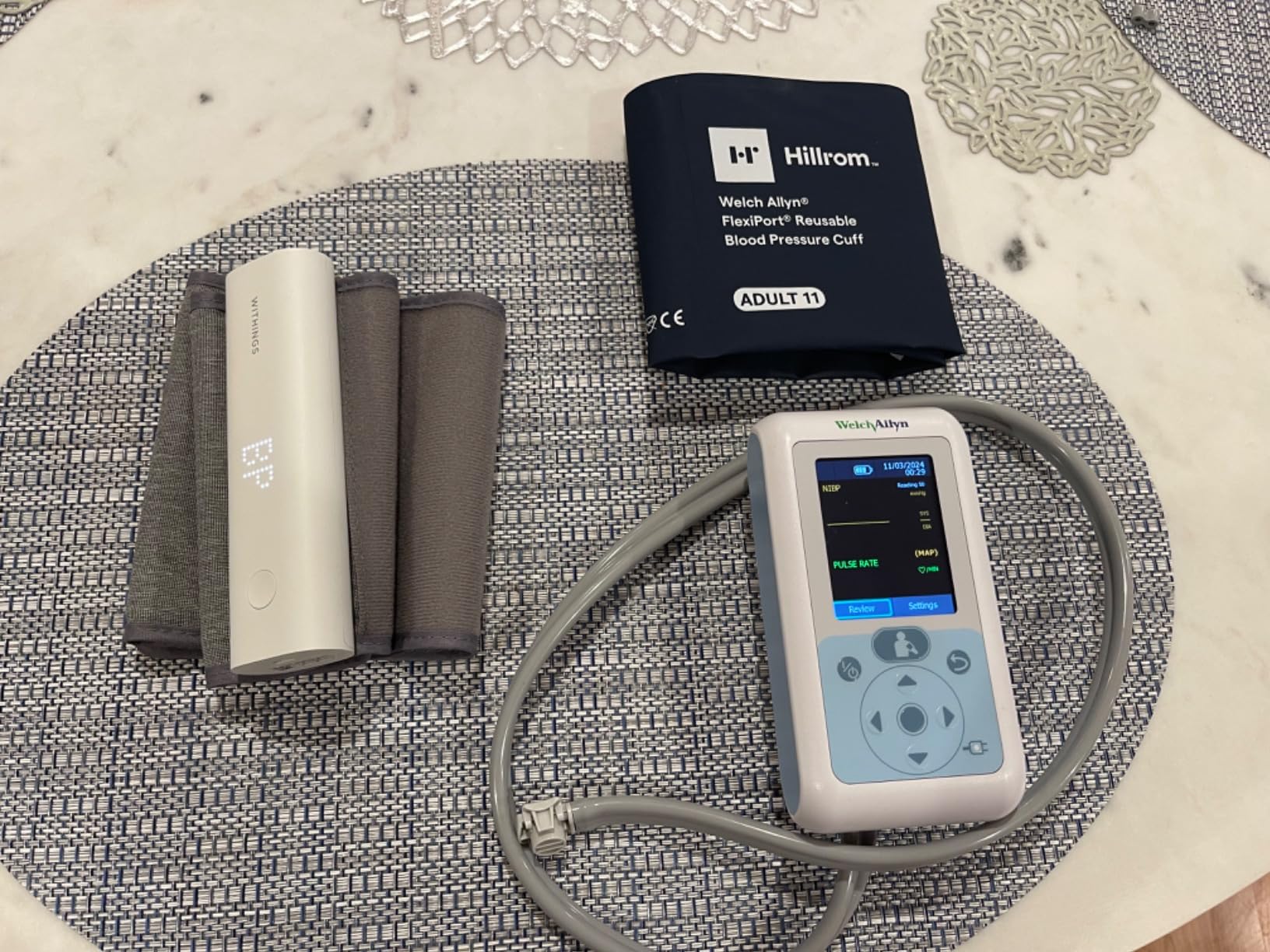 Withings BPM Connect - Digital Blood Pressure Cuff & Heart Rate Monitor - Blood Pressure Machine Arm Cuff, FDA Cleared, FSA/HSA Eligible, IOS & Android customer photo 2