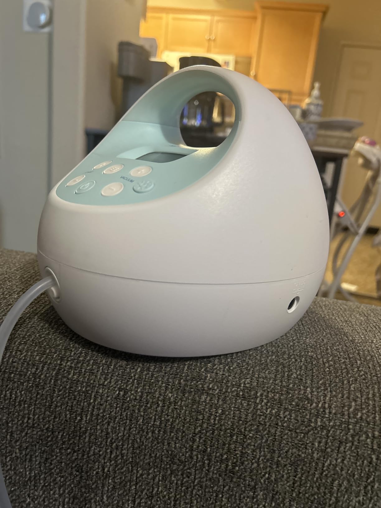 Spectra Baby S1 Plus Premier Portable Rechargeable Electric Breast Pump with Tote Bag, Breast Milk Bottles and Cooler customer photo 2