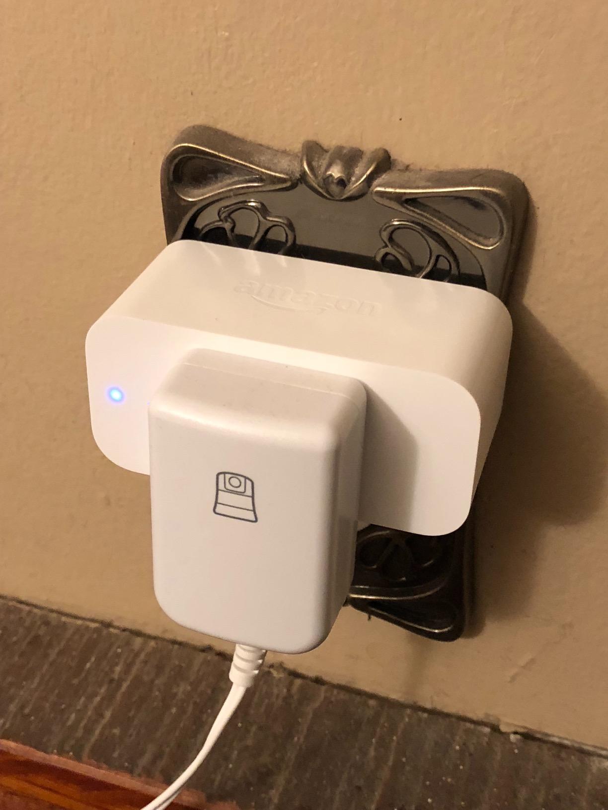 Amazon Smart Plug, Works with Alexa, Simple Setup, Endless Possibilities customer photo 2