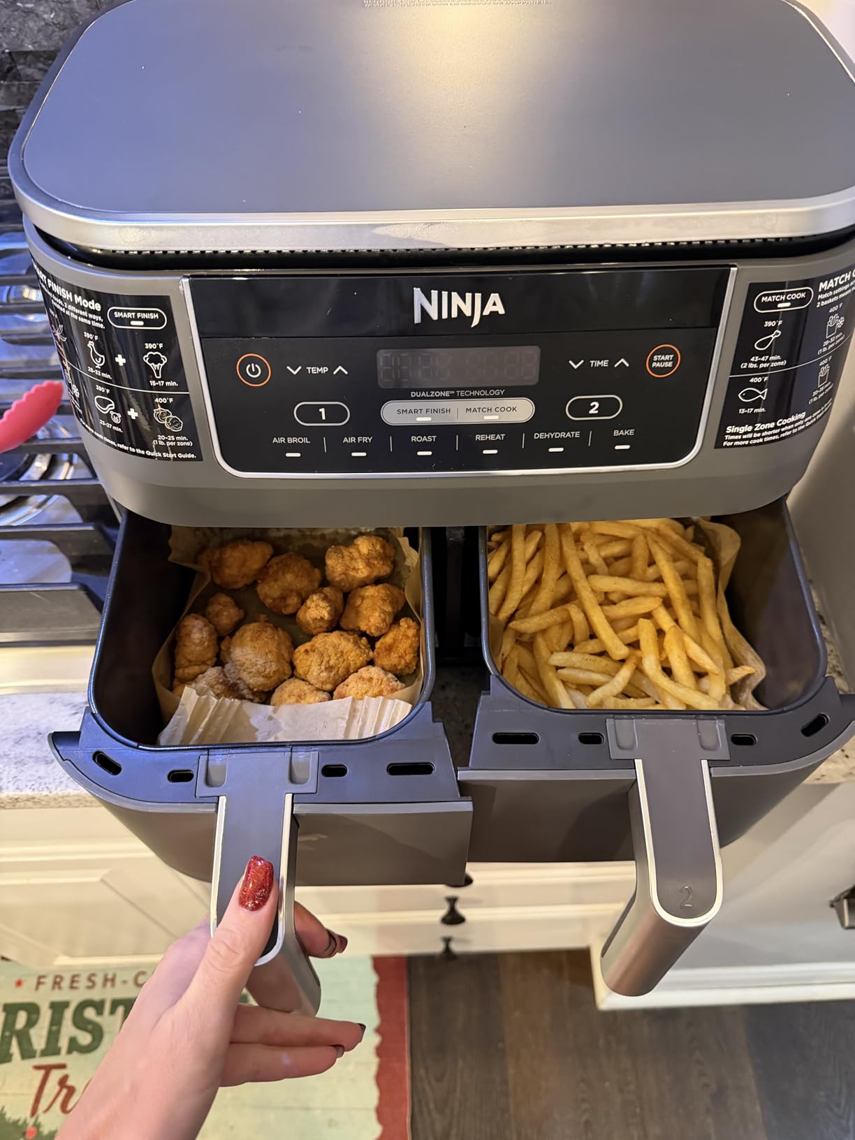 Ninja DZ201 Foodi 8 Quart 6-in-1 DualZone 2-Basket Air Fryer with 2 Independent Frying Baskets, Match Cook & Smart Finish to Roast, Broil, Dehydrate & More for Quick, Easy Meals customer photo 2