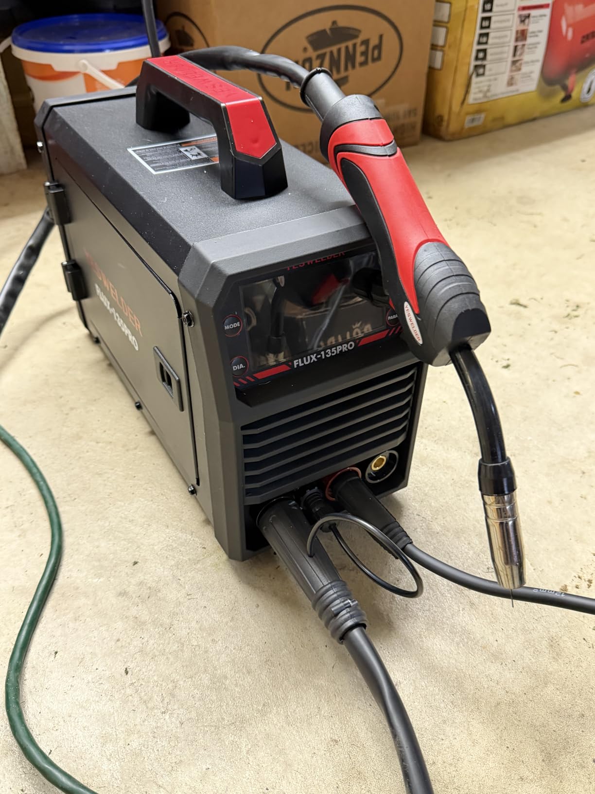 YESWELDER 135A MIG Welder, 110V Flux Core Gasless MIG/Lift TIG/Stick 3-in-1 customer photo 2