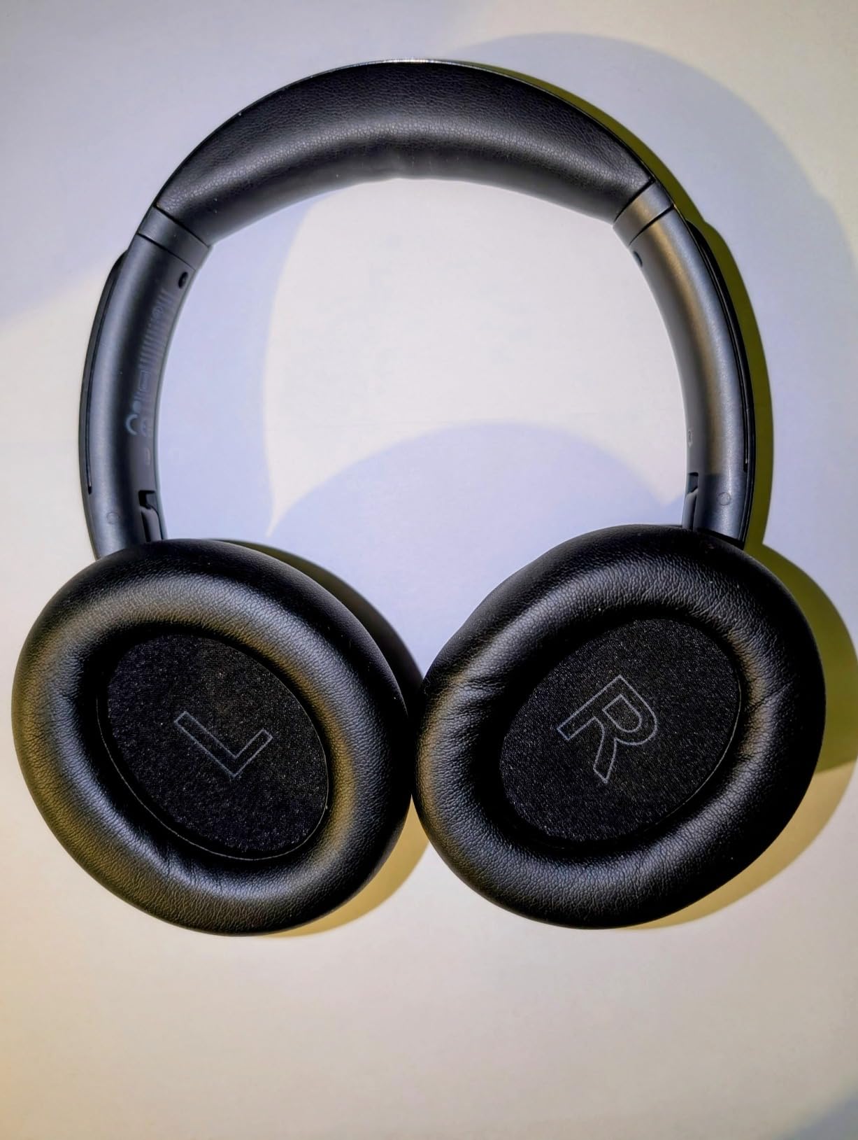 Soundcore by Anker Q30 Hybrid Active Noise Cancelling Headphones, Black | Over-Ear, Bluetooth, Multiple Modes, Hi-Res, Custom EQ via App, 50H ANC Playtime, Comfortable Fit, Multipoint Connection customer photo 1