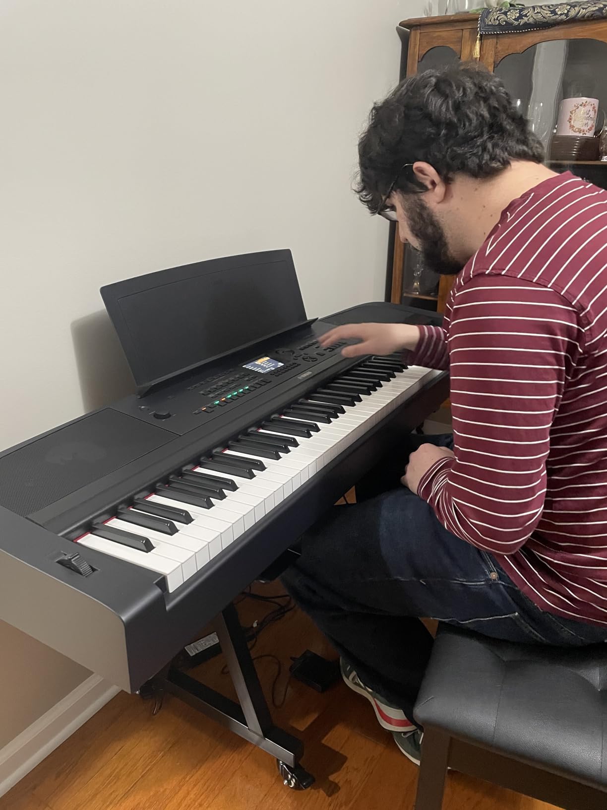 Yamaha DGX-670B 88-Key Weighted Digital Piano, Black, with Sustain Foot Switch and Music Rest customer photo 1