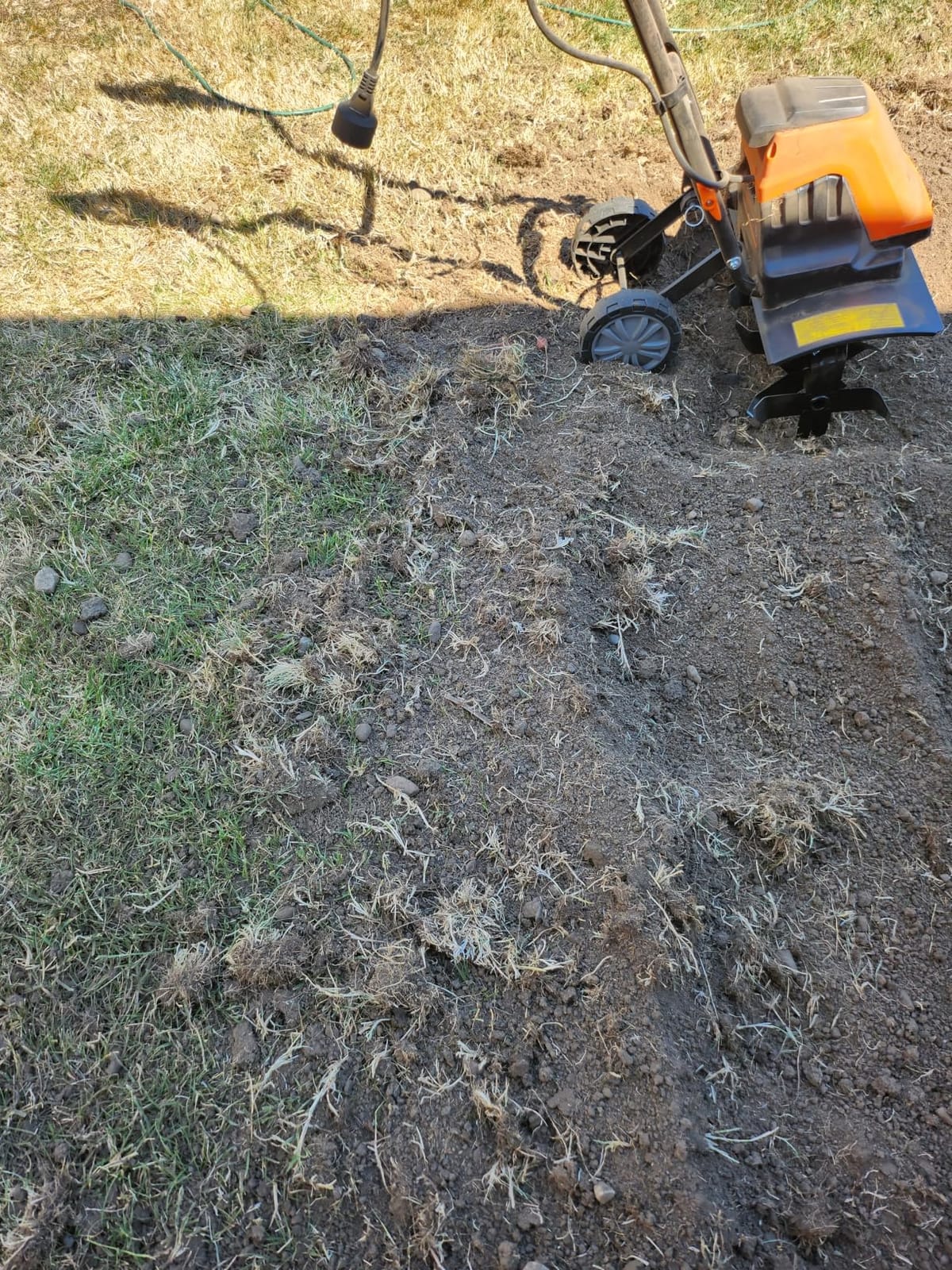 LawnMaster 13.5 Amp 18