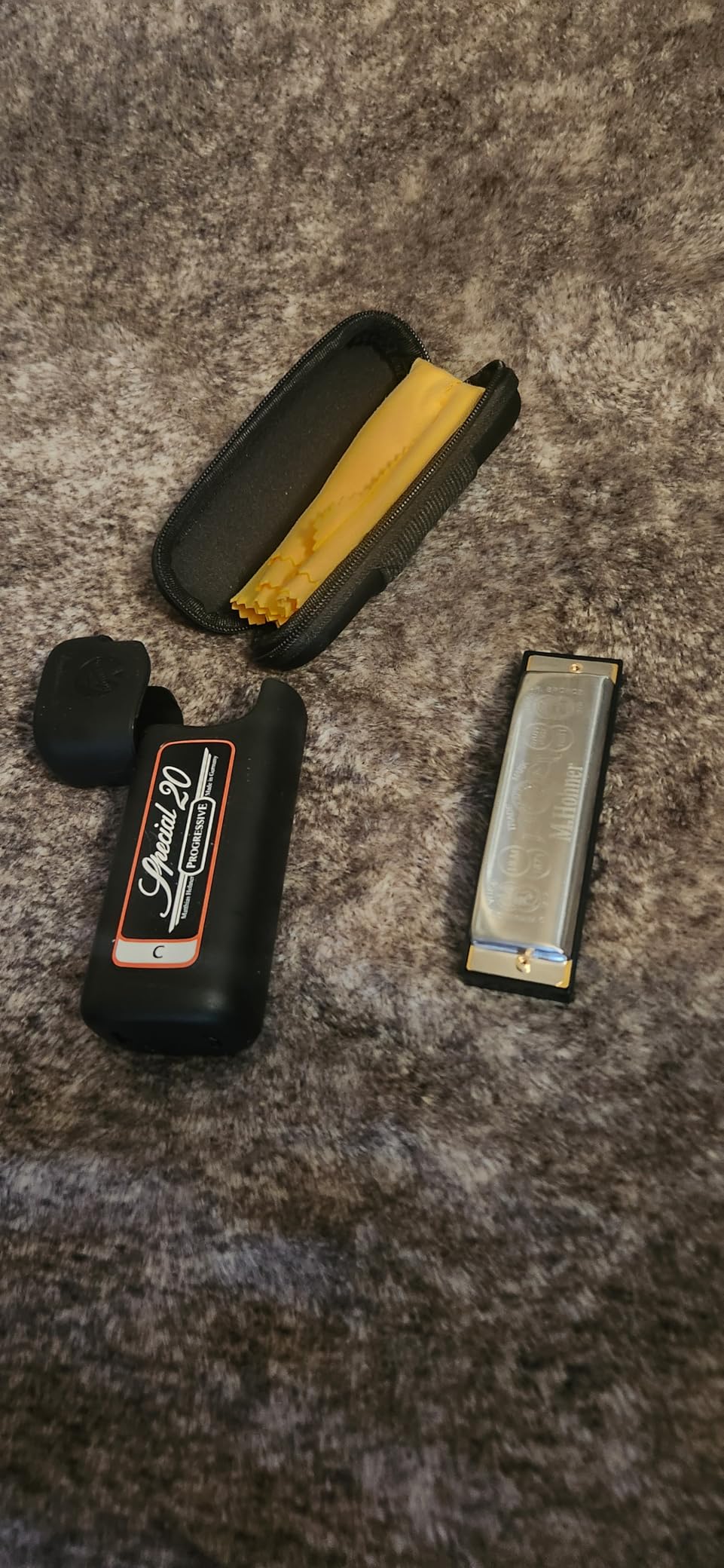 Hohner Special 20 Harmonica - Key of C Bundle with Zip Case and Polishing Cloth customer photo 1