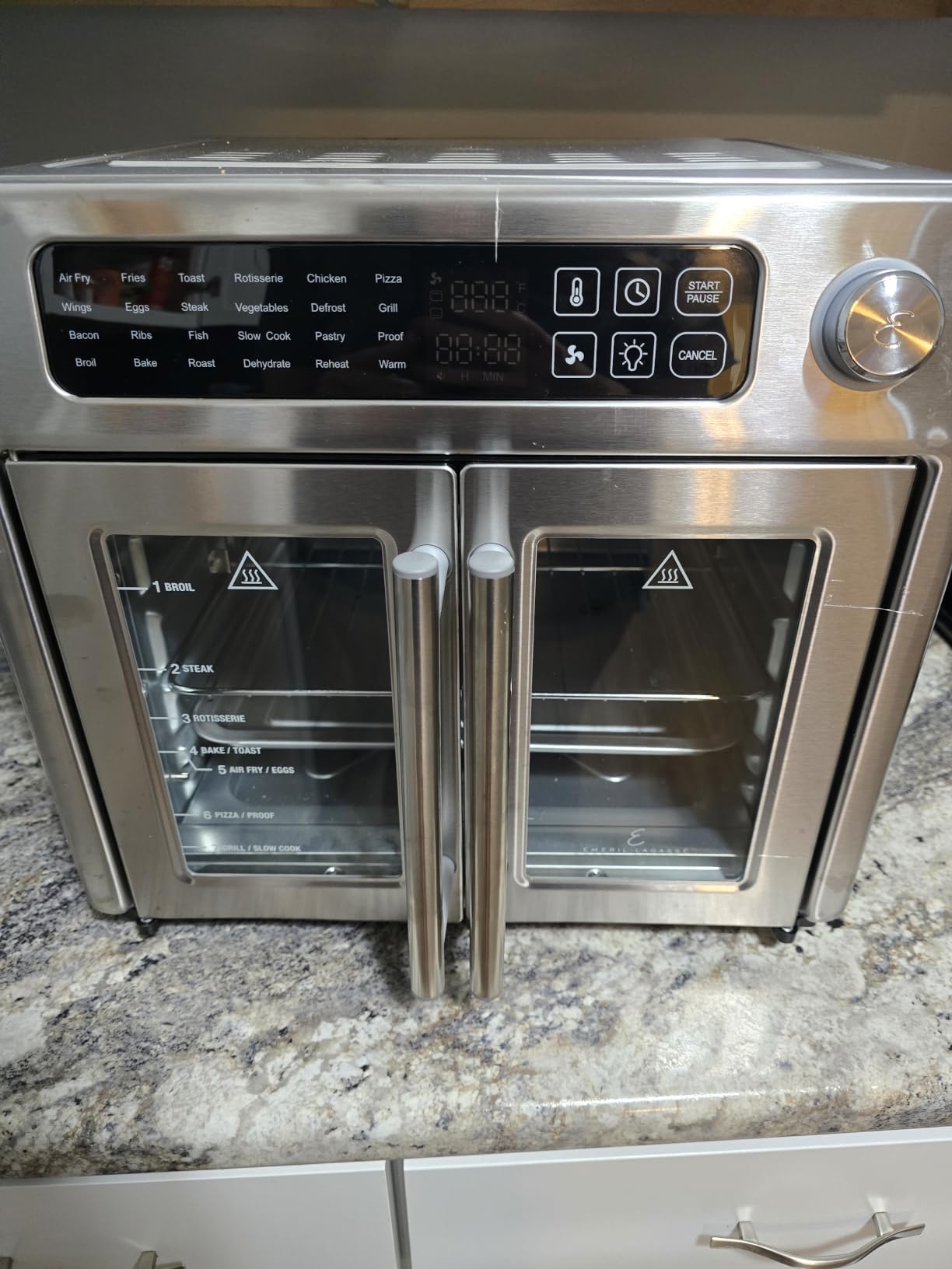 Emeril Lagasse 26QT French Door Multi-Function Air Fryer Toaster Oven, 24 Cooking Functions, Dual-Speed Fan and Rotisserie customer photo 2