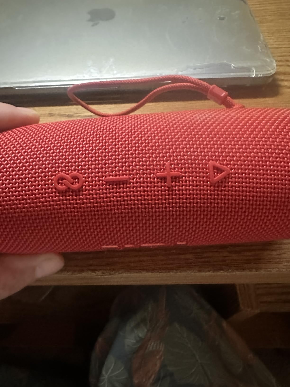 JBL Flip 6 - Portable Bluetooth Speaker, powerful sound and deep bass, IPX7 waterproof, 12 hours of playtime, JBL PartyBoost for multiple speaker pairing for home, outdoor and travel (Blue) customer photo 2