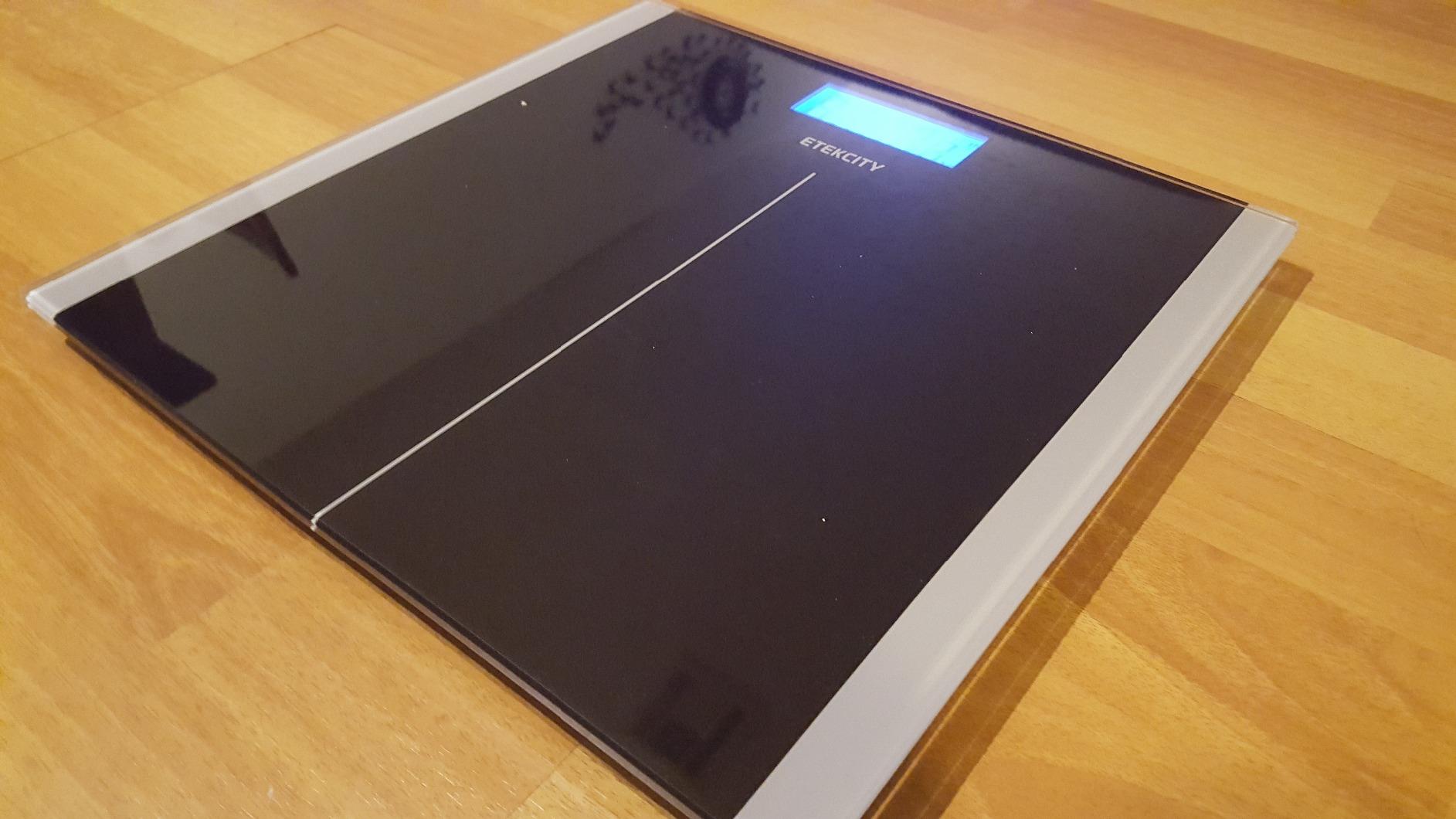 Etekcity FSA&HSA Eligible Smart Scale for Body Weight Fat, Digital Weighing Machine for Accurate BMI Muscle Mass Composition, Apple Health Compatible Fitness Equipment,TFT, Tempered Glass, Black customer photo 1