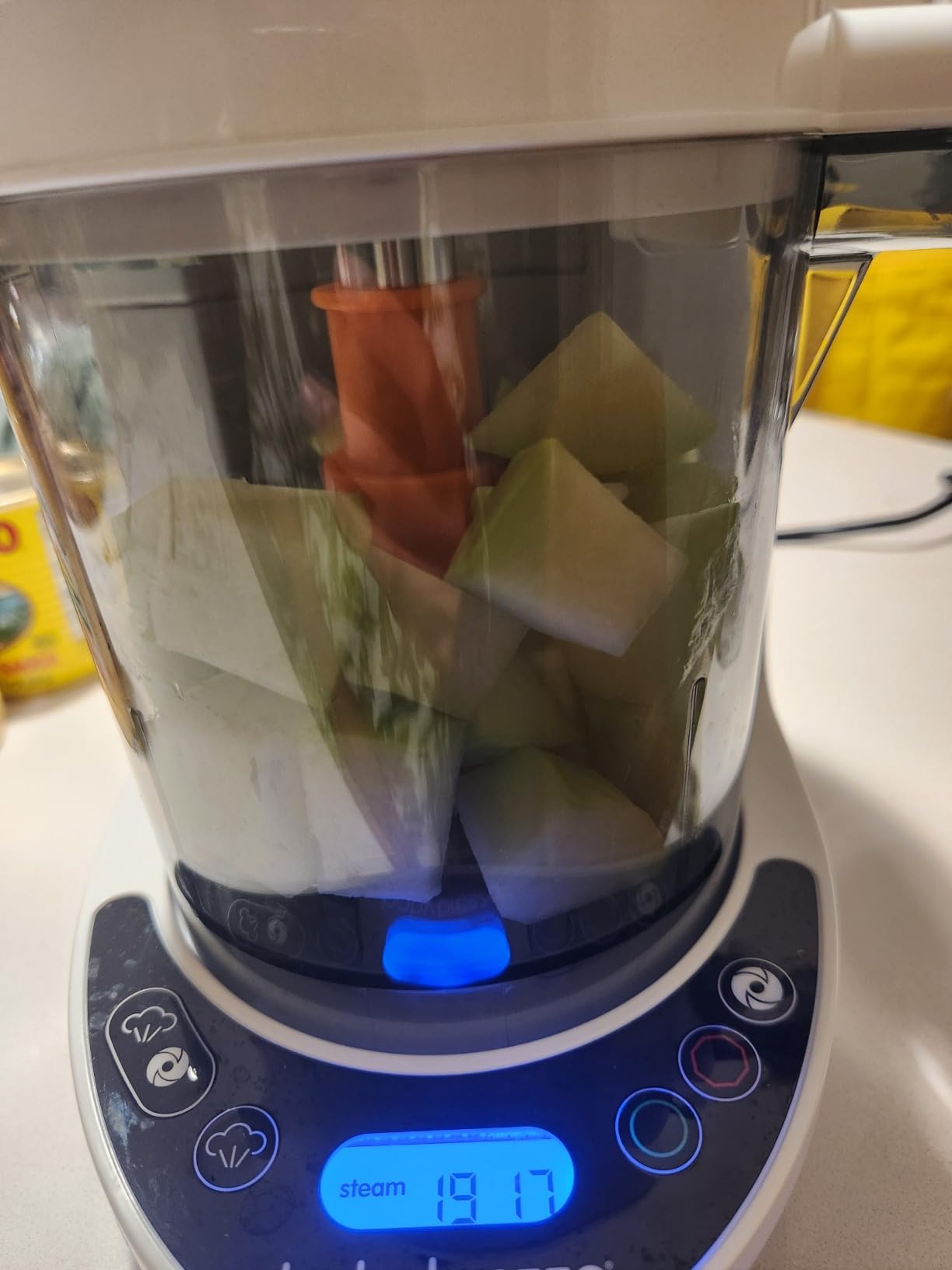 Baby Brezza One Step Baby Food Maker Deluxe - Steam + Blend Organic Food, Dishwasher Safe, Auto Shut Off, Includes 3 Funnels + 3 Pouches customer photo 2