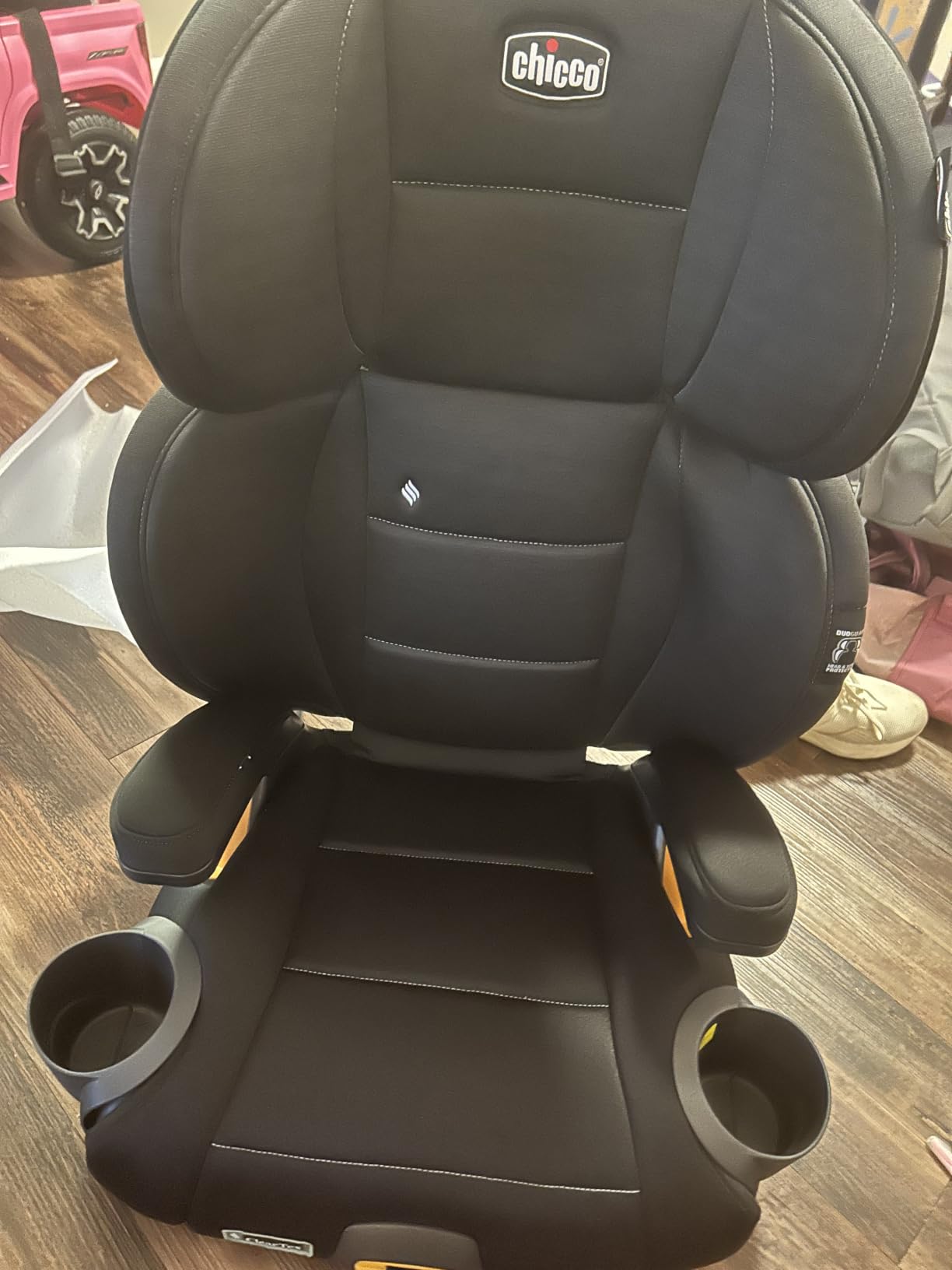 Chicco KidFit ClearTex Plus 2-in-1 Belt-Positioning Booster Car Seat, Backless and High Back Booster Seat, for Children Aged 4 Years and up and 40-100 lbs., Obsidian/Black customer photo 1