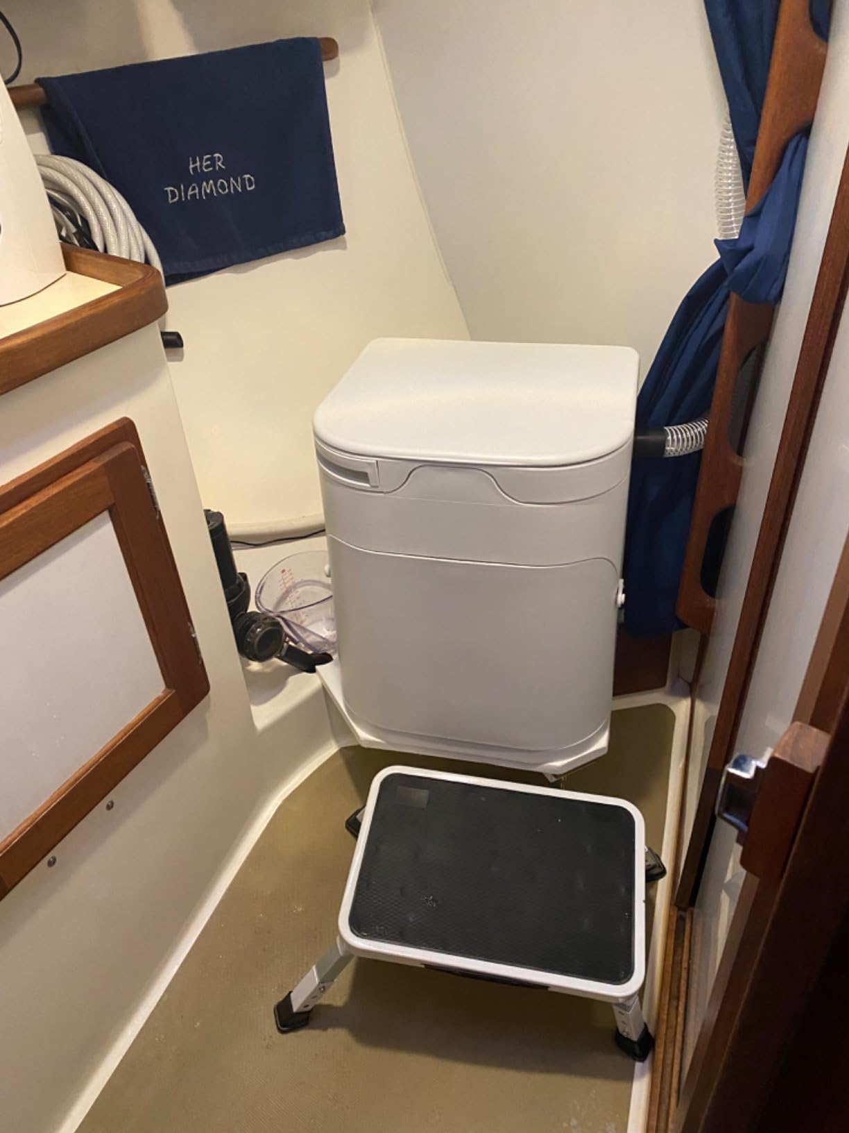 OGO Origin Composting Toilet - 12V Electric Agitator, Urine Diverting RV Toilet for Van Life, Tiny Home & Boat - 15