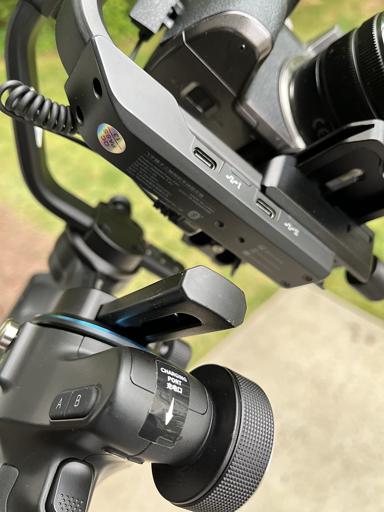 FeiyuTech SCORP-C Gimbal Stabilizer for Cameras DSLR and Mirrorless Camera, 3-Axis Camera Gimbal, 5.5lbs Payload, for Sony, Canon, Nikon customer photo 1