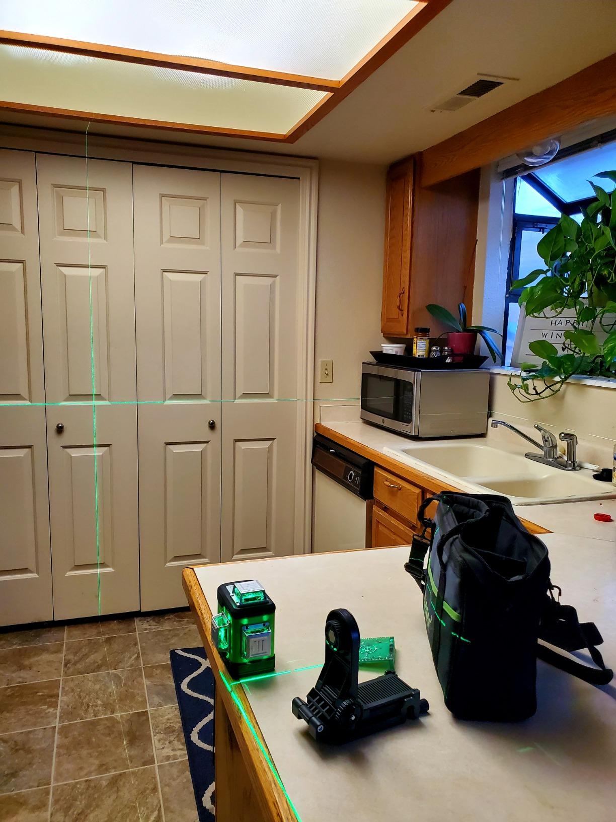 Huepar Laser Level 360 Self Leveling, Rechargeable Green Laser 3x360° Cross Line (HM03CG) customer photo 2