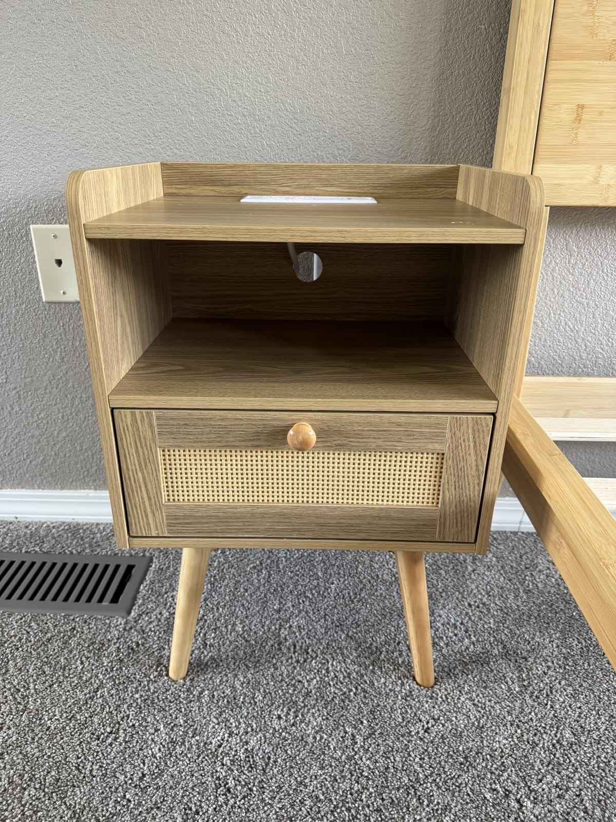 SUPERJARE Nightstands Set of 2, Night Stands with Charging Station, Bed Side Tables with PE Rattan Decor Drawer & Solid Wood Feet customer photo 2