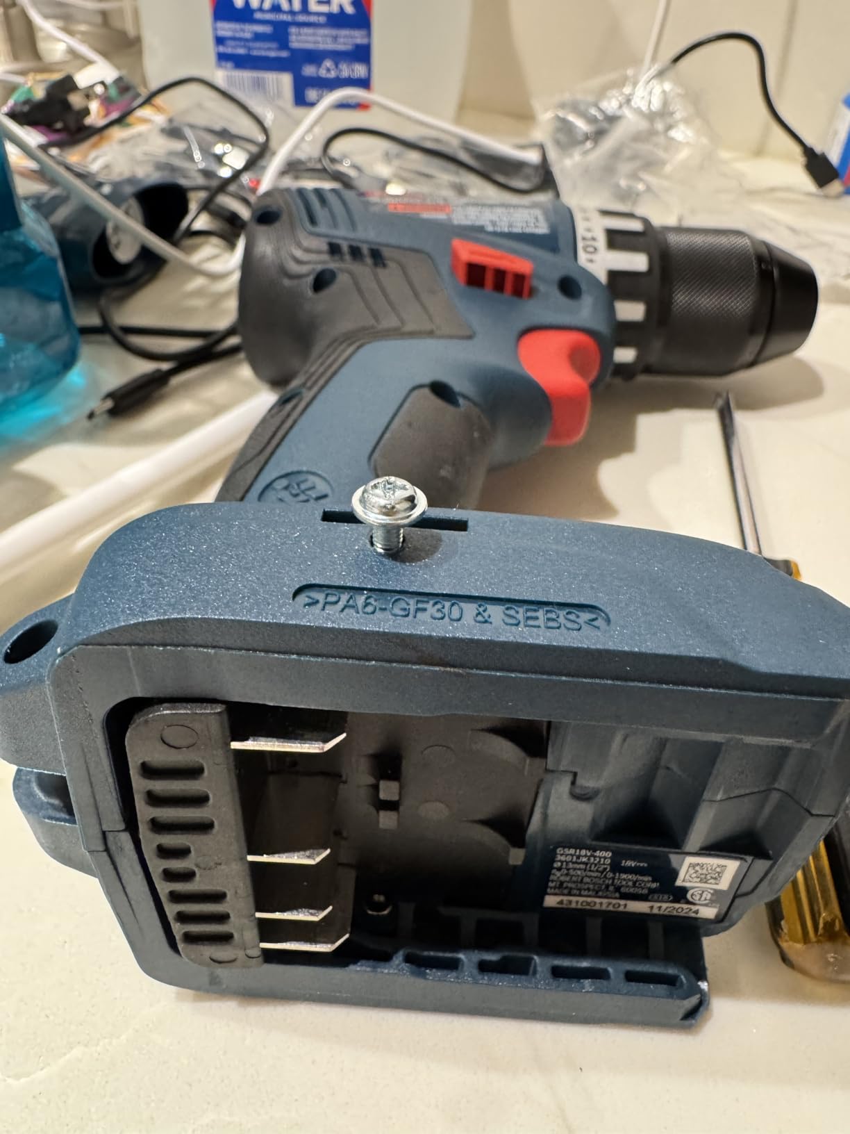BOSCH GXL18V-27B22 Power Tool Combo Kit - 18V Brushless Compact 1/2 In. Cordless Drill Driver and 1/4 In. Hex Impact Driver (Includes: Two 2.0Ah Batteries, 18V Charger, and Carrying Tool Bag) customer photo 1