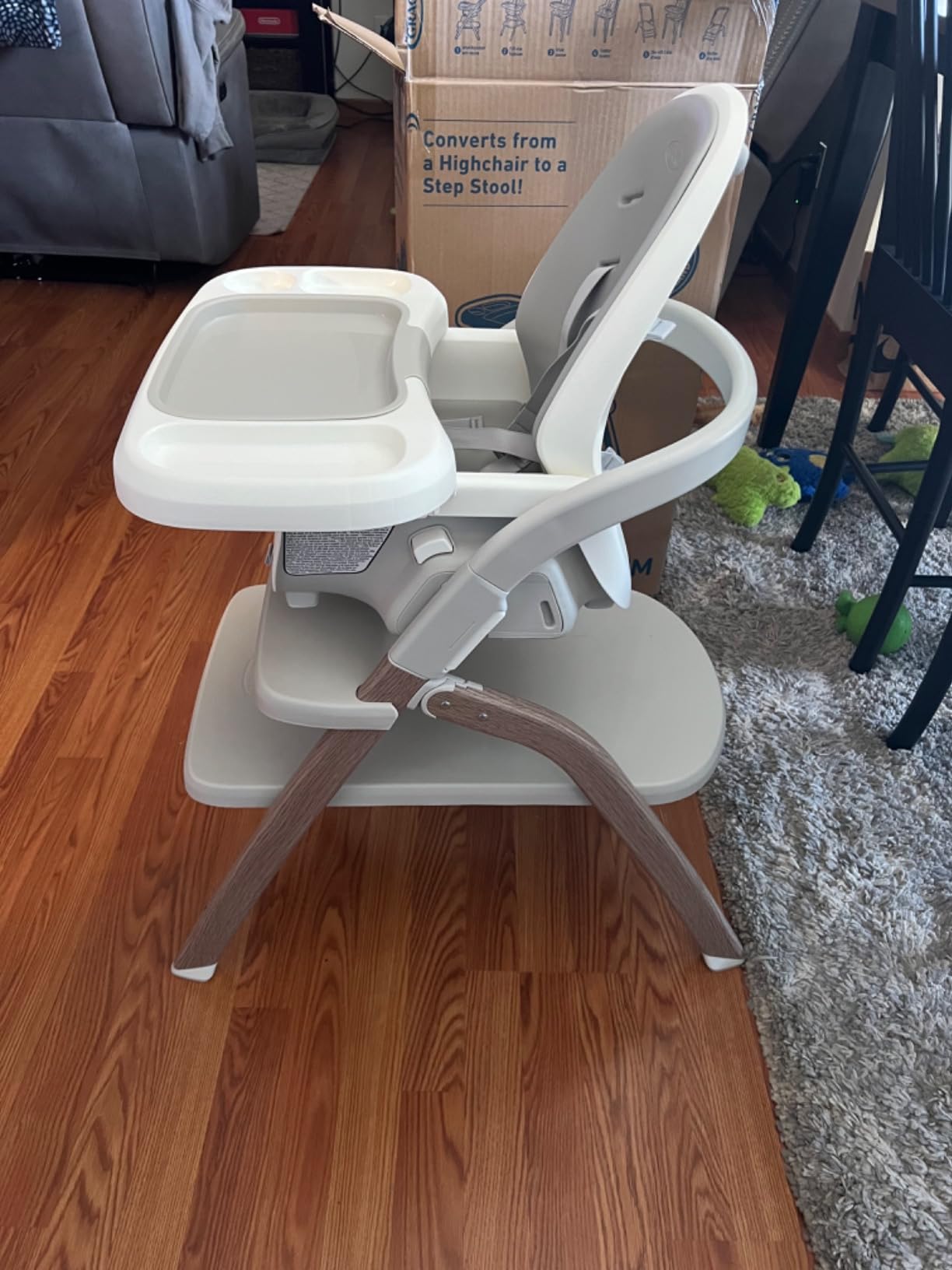 Graco EveryStep 6 in 1 High Chair, Babies and Toddlers Portable Slim High Chair with 6 Growing Stages from Infant to Toddler Seating, Convenient for Dining Time, Featured Design in Misty customer photo 1