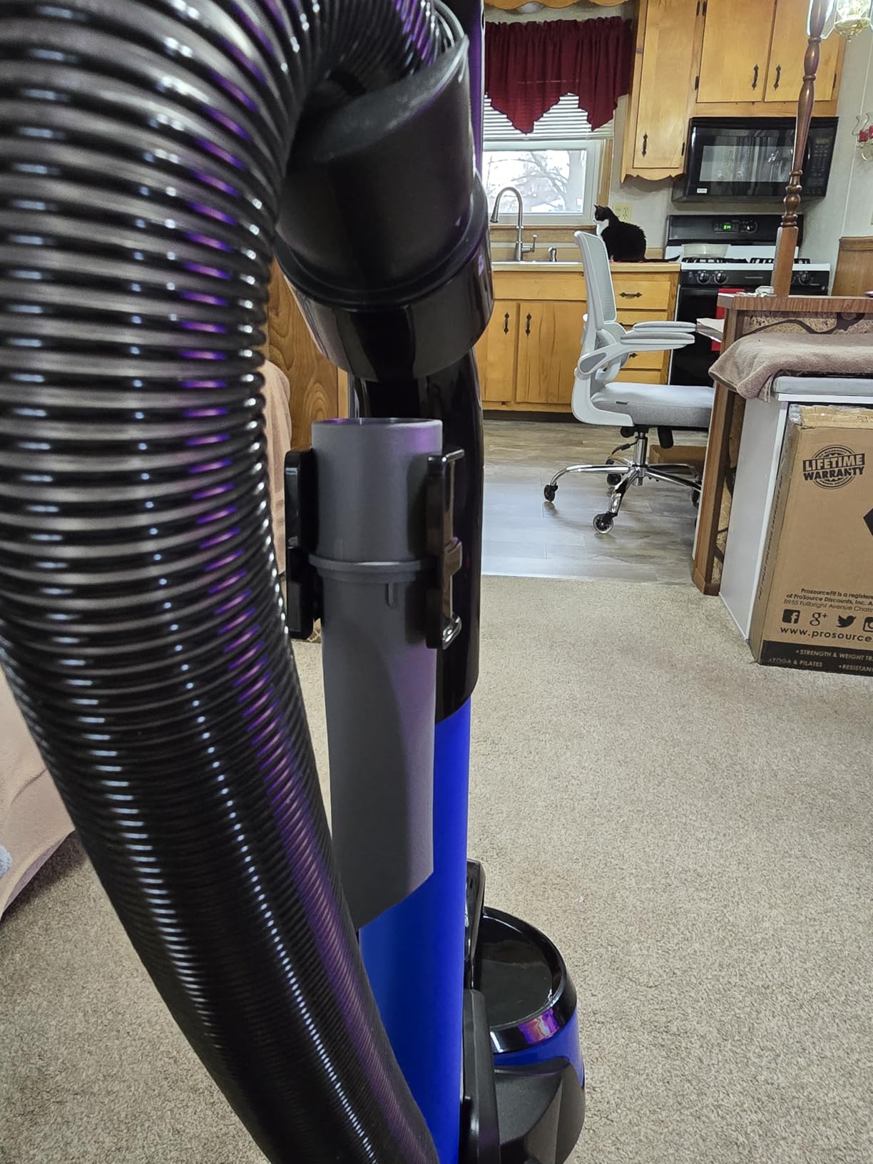 Bissell CleanView Rewind Pet Bagless Vacuum with Automatic Cord Rewind, Active Extension Wand for Hard-to-Reach Areas, Powerful Suction & Multi-Surface Cleaning, 3534 customer photo 1