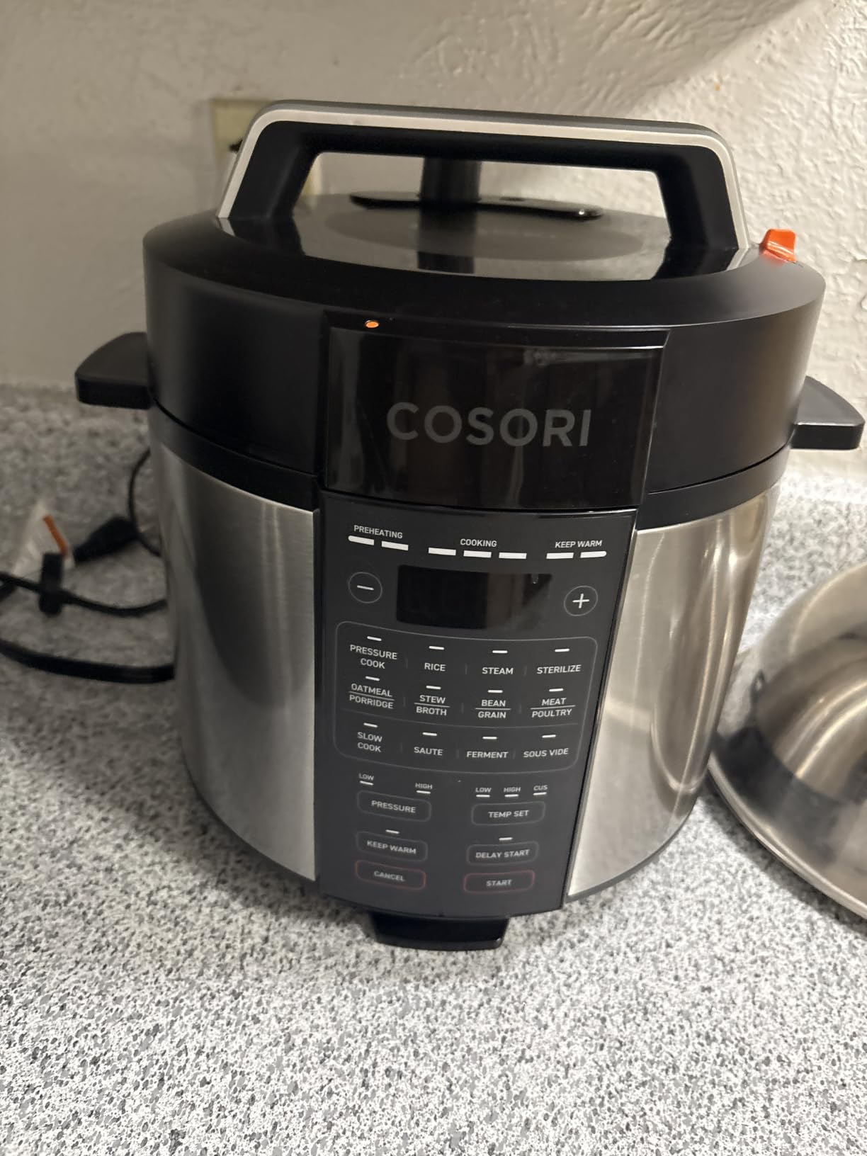 Cosori Pressure Cooker 6QT, 9-in-1, Ceramic Coating Pot, 12 Safety Features | Rice Cooker, Slow Cook, Sous Vide, Saute, Stainless Steel, 1100W, Silver customer photo 1