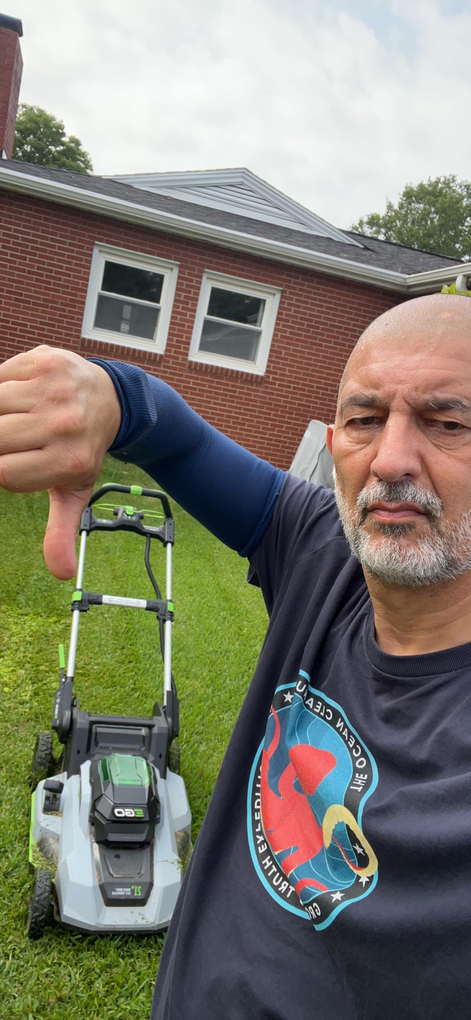 EGO Power+ Electric Lawn Mower, Self-Propelled Cordless with Touch Drive, Includes 56V 7.5Ah Battery and Rapid Charger - LM2125SP customer photo 1