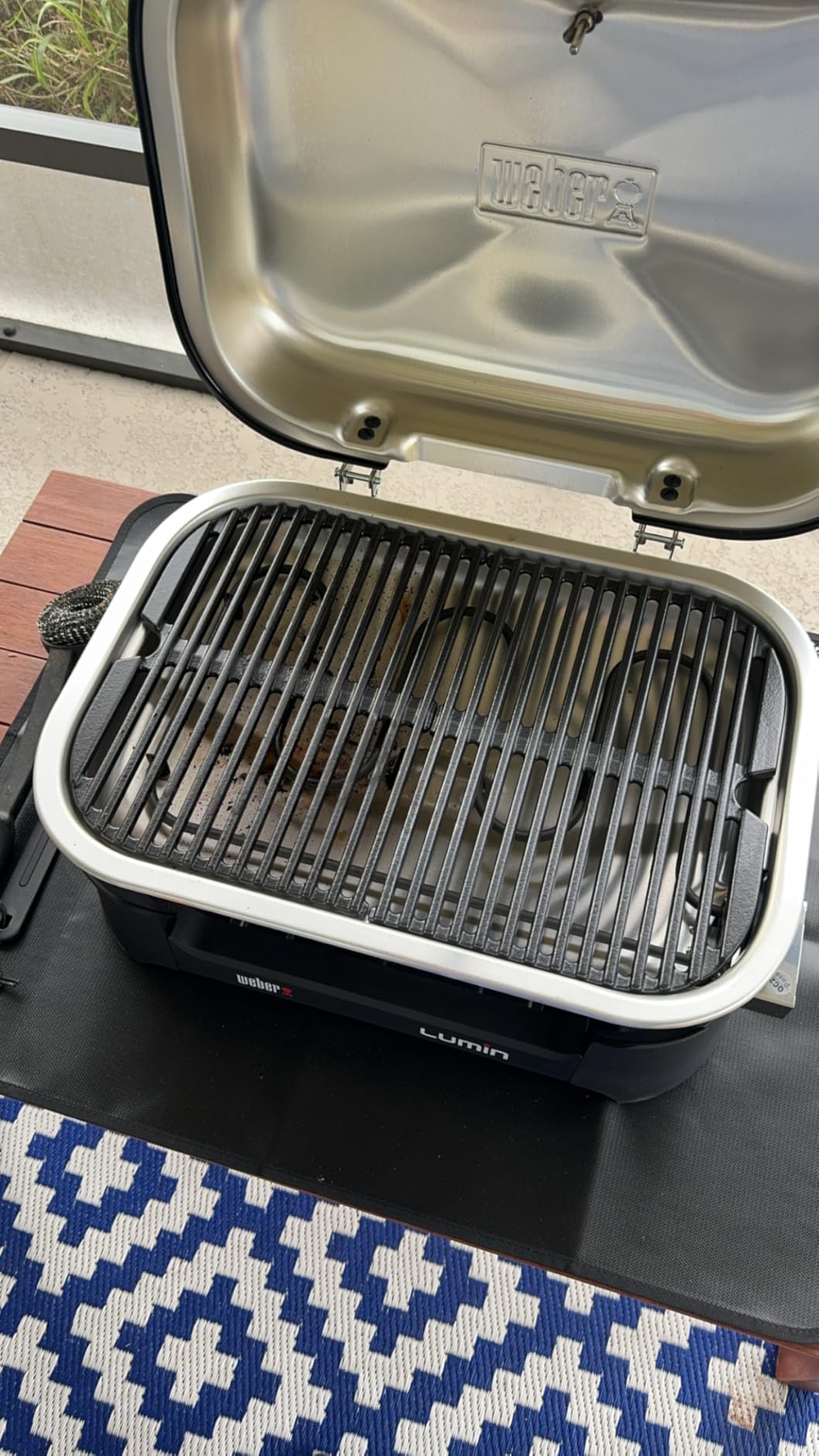 Weber Lumin Portable Electric Grill, Black - High-Heat Outdoor BBQ Reaching 600F for Searing, Smoking, Steaming & Warming - Ideal for Small Spaces & Travel customer photo 2