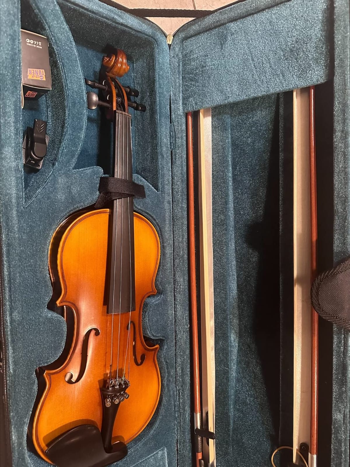 Violin 4/4 Full Size Set, Fiddle Solid Wood for Professional Intermediate Beginners Adults Teens Student Acoustic Violins Kit with Ebony Fittings, Hard Case, 2Pcs Violin Bow by Vangoa customer photo 2