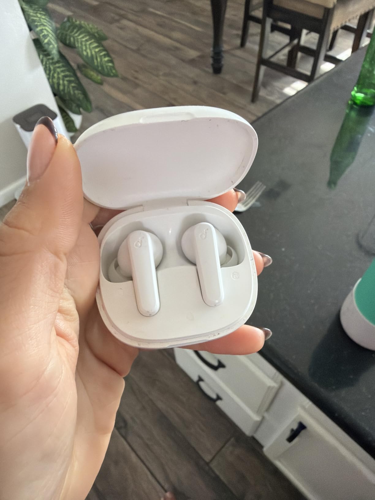 Soundcore by Anker P20i True Wireless Earbuds, Big Bass, 30H Playtime, Bluetooth 5.3, Water-Resistant, 2 Mics for AI Clear Calls, 22 Preset EQs, Customization via App customer photo 2