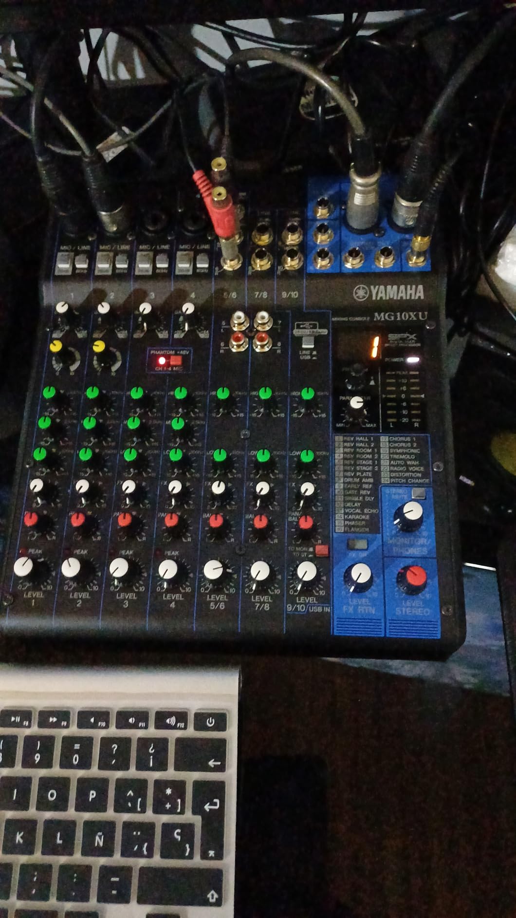 Yamaha MG10XU 10-Channel Analog Mixer with USB and Digital Effects customer photo 2