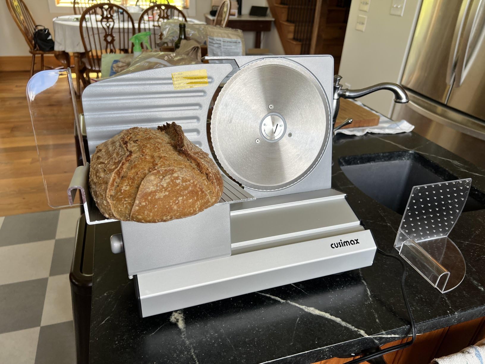 Meat Slicer,CUSIMAX Electric Deli Meat Slicer with 2 Removable 8.7''Stainless Steel Blades,Removable Food Carriage,1-20mm Adjustable Thickness Food Slicer for Home,Easy for Cut Meat,Cheese,Bread customer photo 1