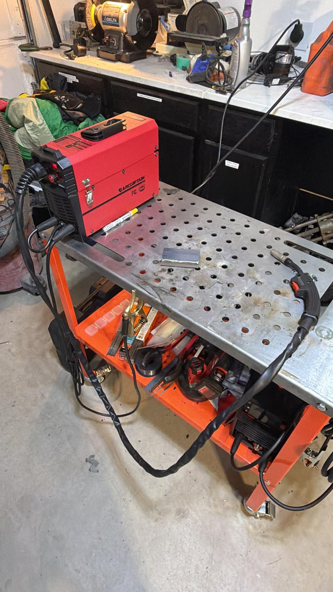 VEVOR Welding Table 36