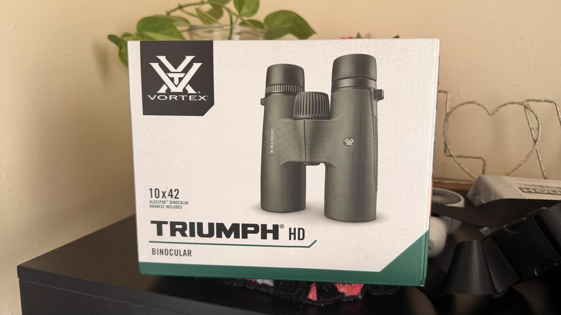 Vortex Triumph HD 10x42 Binoculars | HD Optics, Tripod Adaptable, Waterproof, Fogproof, Shockproof, Included Glasspak Harness - Unlimited, Unconditional Warranty customer photo 2