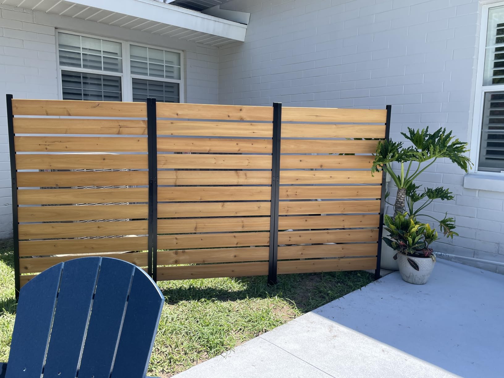 Enclo Concord Privacy Screen, Cedar Wood DIY No Dig Kit | 5ftH x 3.2ftW, Pre-Stained, 1 Panel, Hide Trash Cans, EC18022 customer photo 2