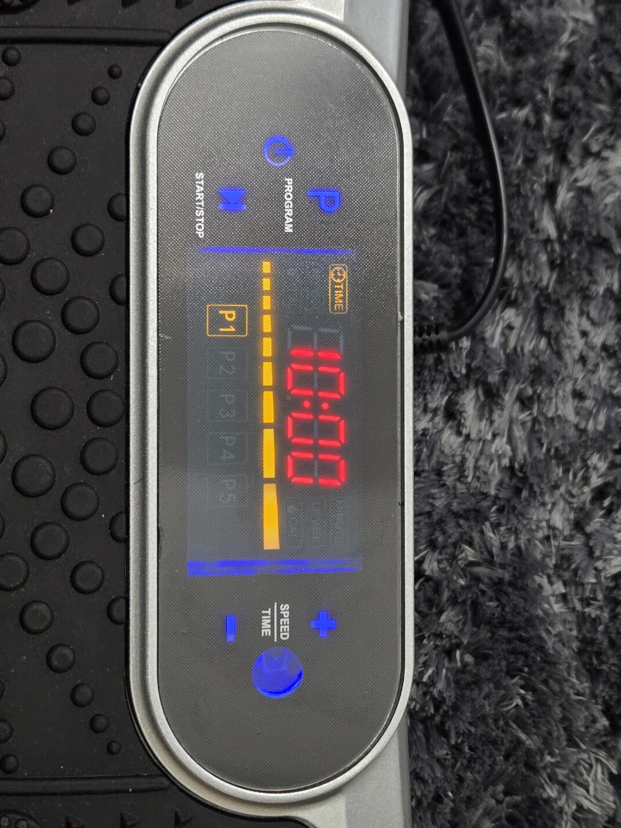 Vibration Plate Fitness Platform Exercise Machine Body Vibrating Board | Curved Design 200W Powerful Bluetooth Linear Oscillating Whole Body Shake Plate for Lymphatic Drainage Recovery Body Toning customer photo 2