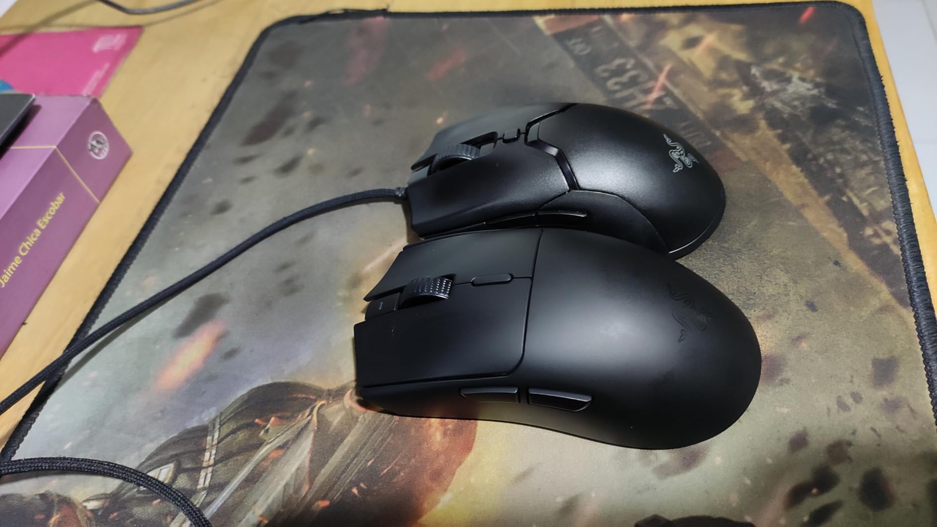 Razer Viper V3 HyperSpeed Wireless PC Gaming Mouse, 82g, Black | 30K DPI Optical Sensor, Up to 280 Hr Battery Life, Mechanical Switches Gen-2, 6 Programmable Buttons, 1 x AA Battery included customer photo 1